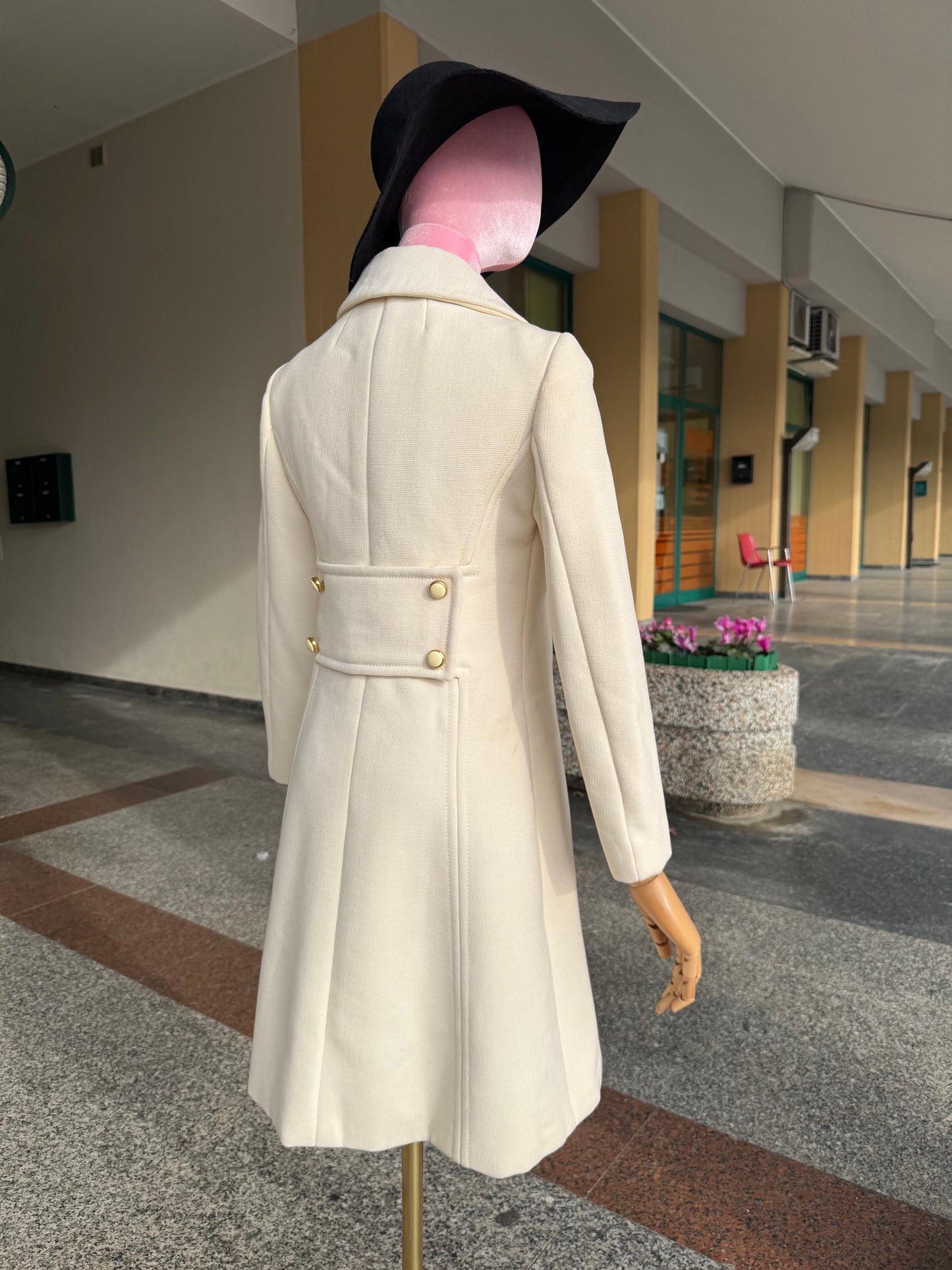 Cappotto anni ‘60 panna - TG. 36/38
