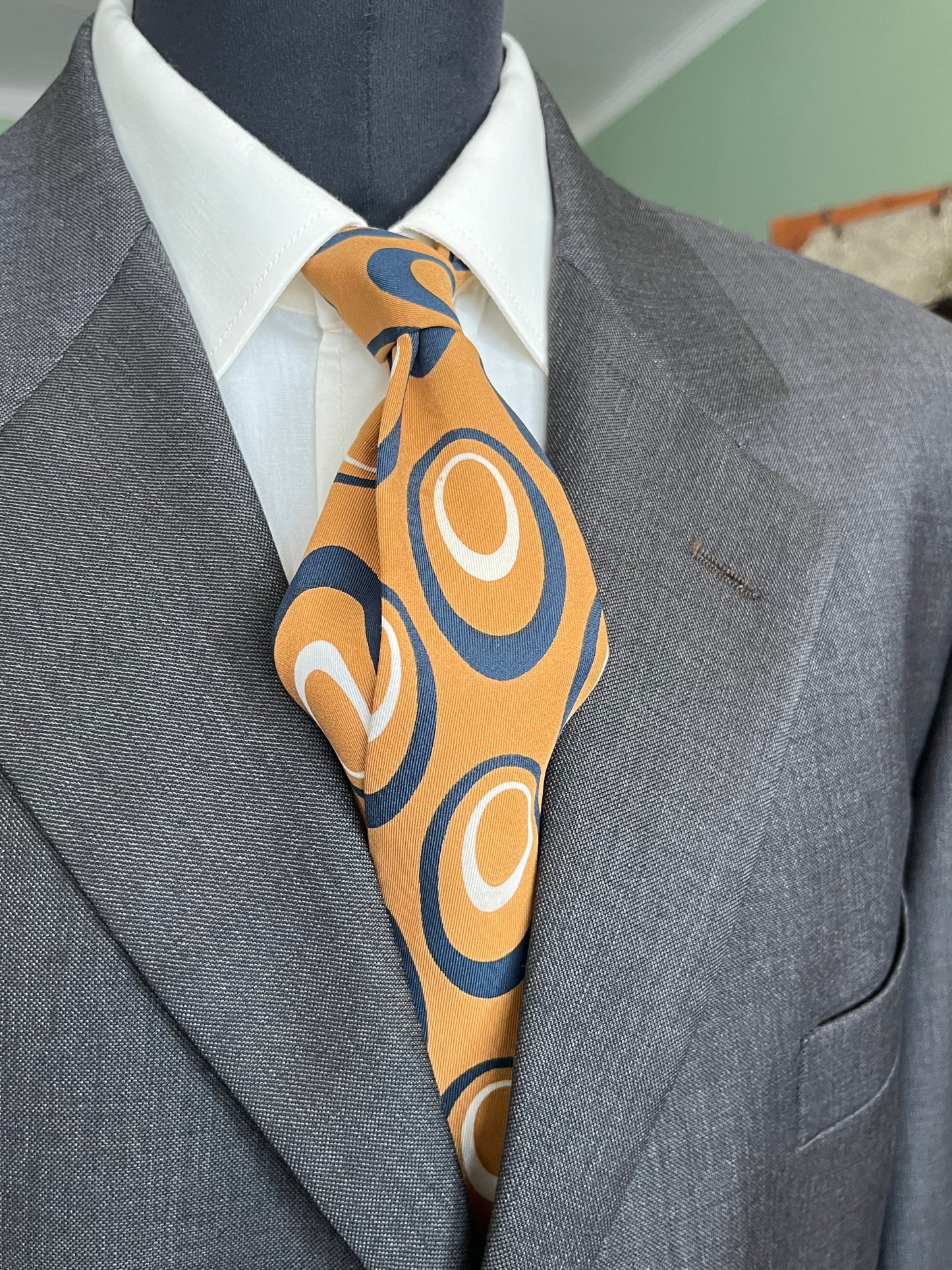 Cravatta swing anni ‘70 ocra