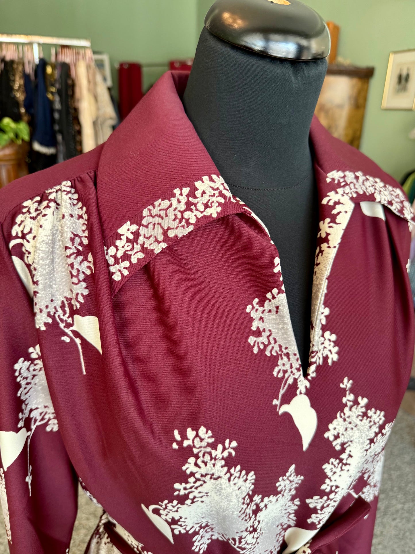 Abito bordeaux con stampa floreale bianca - TG. 44/46
