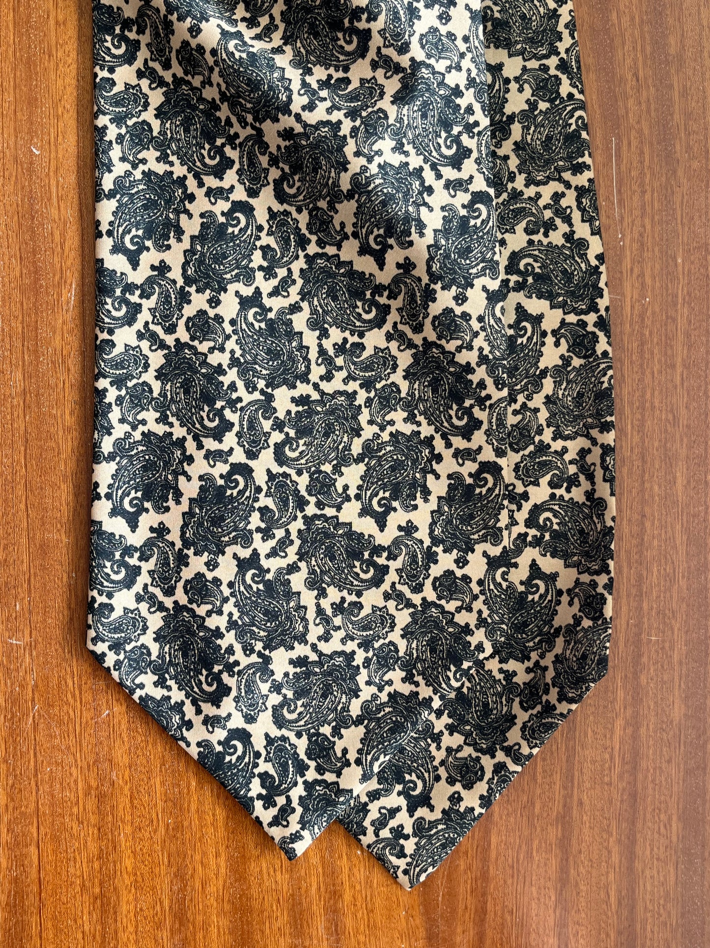 Ascot seta paisley