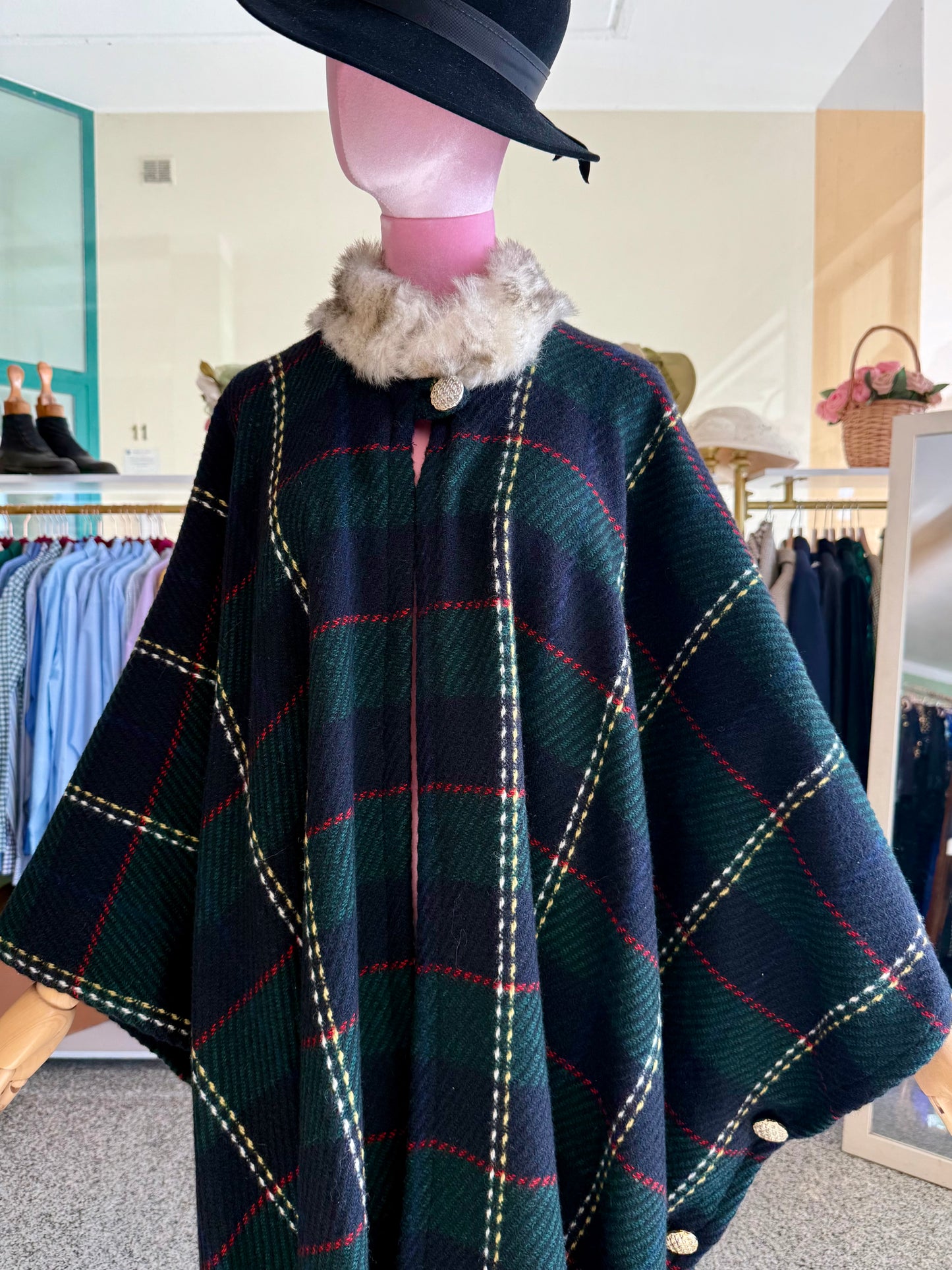 Mantella classica in pura lana tartan - TG. Unica