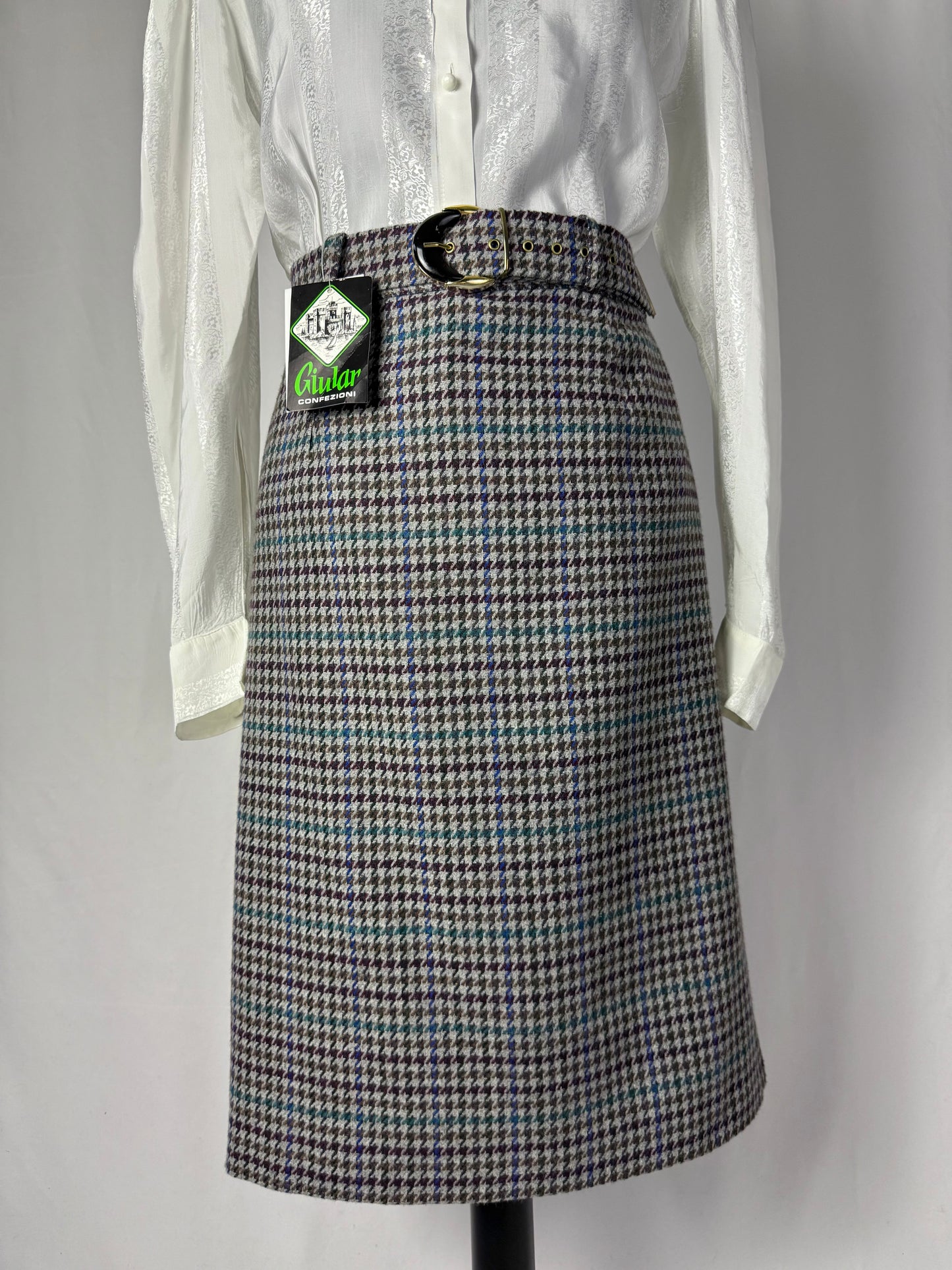 Gonna classica nuova fondo di magazzino - TG. 46