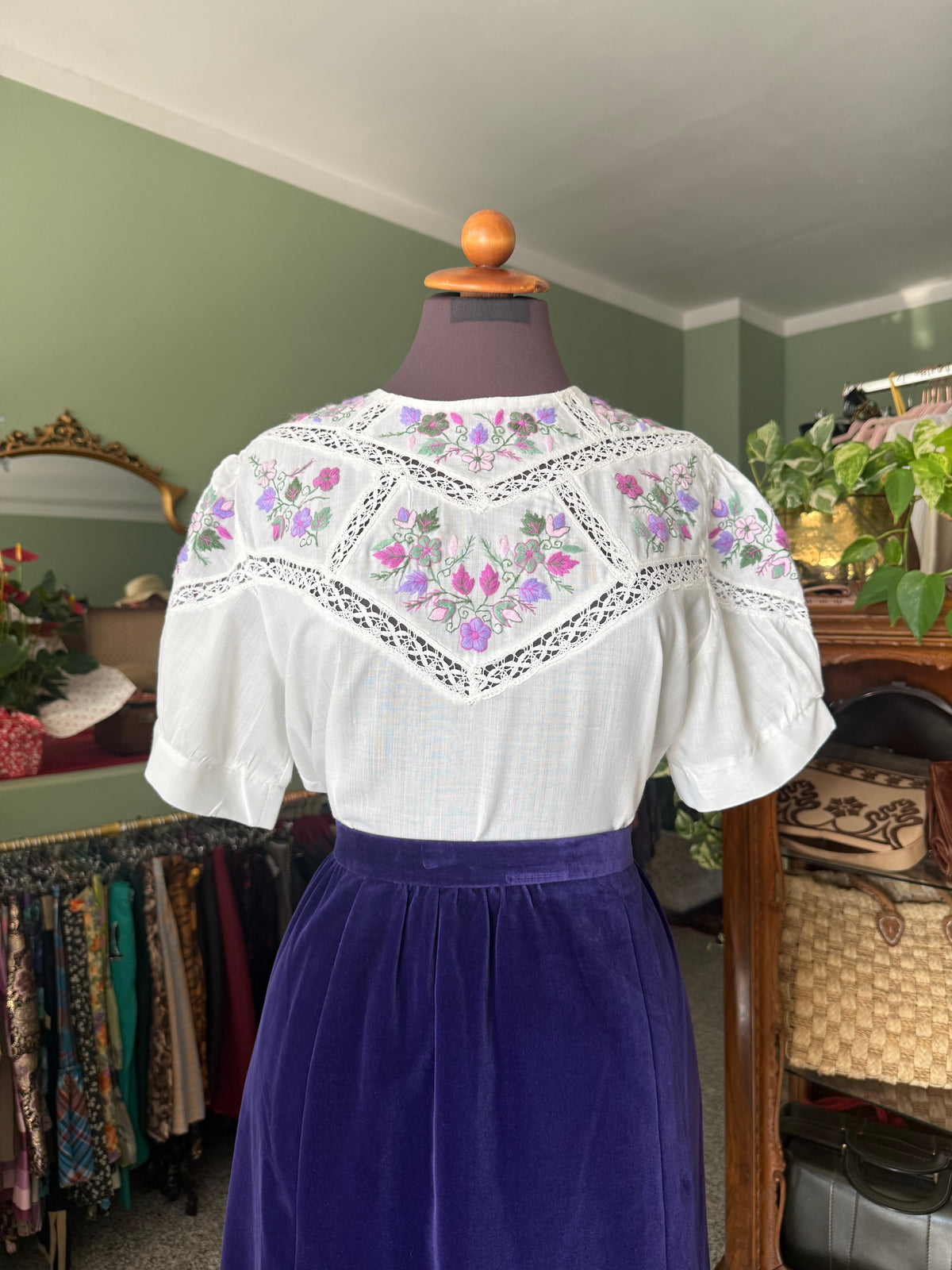 Camicia con inserti floreali e pizzo - TG. 42