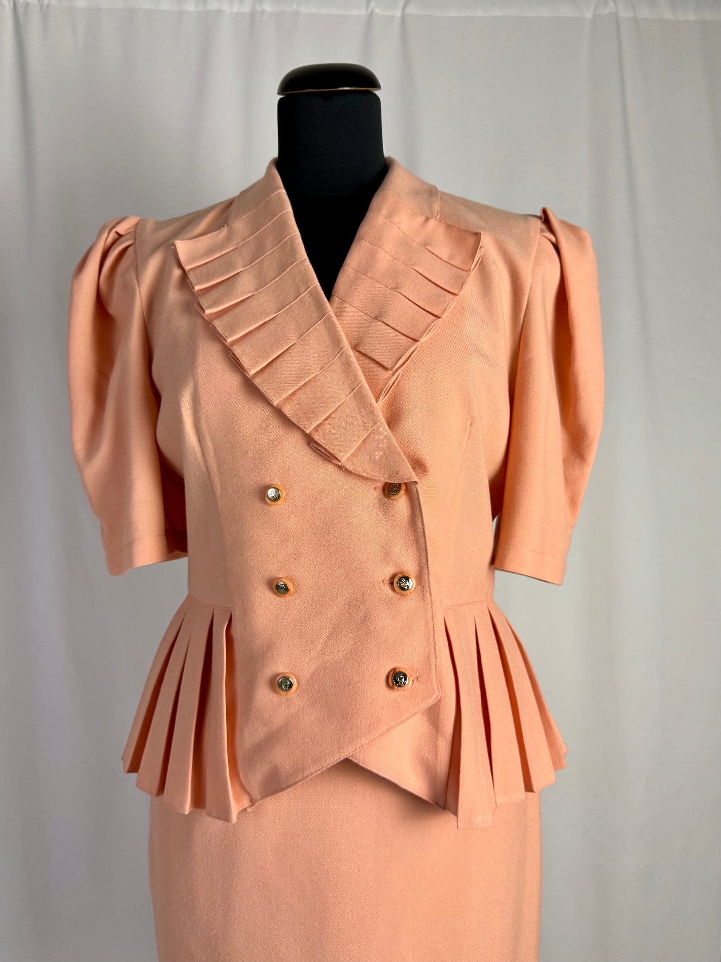 Tailleur anni ‘80 color pesca in fresco lana - TG. 40