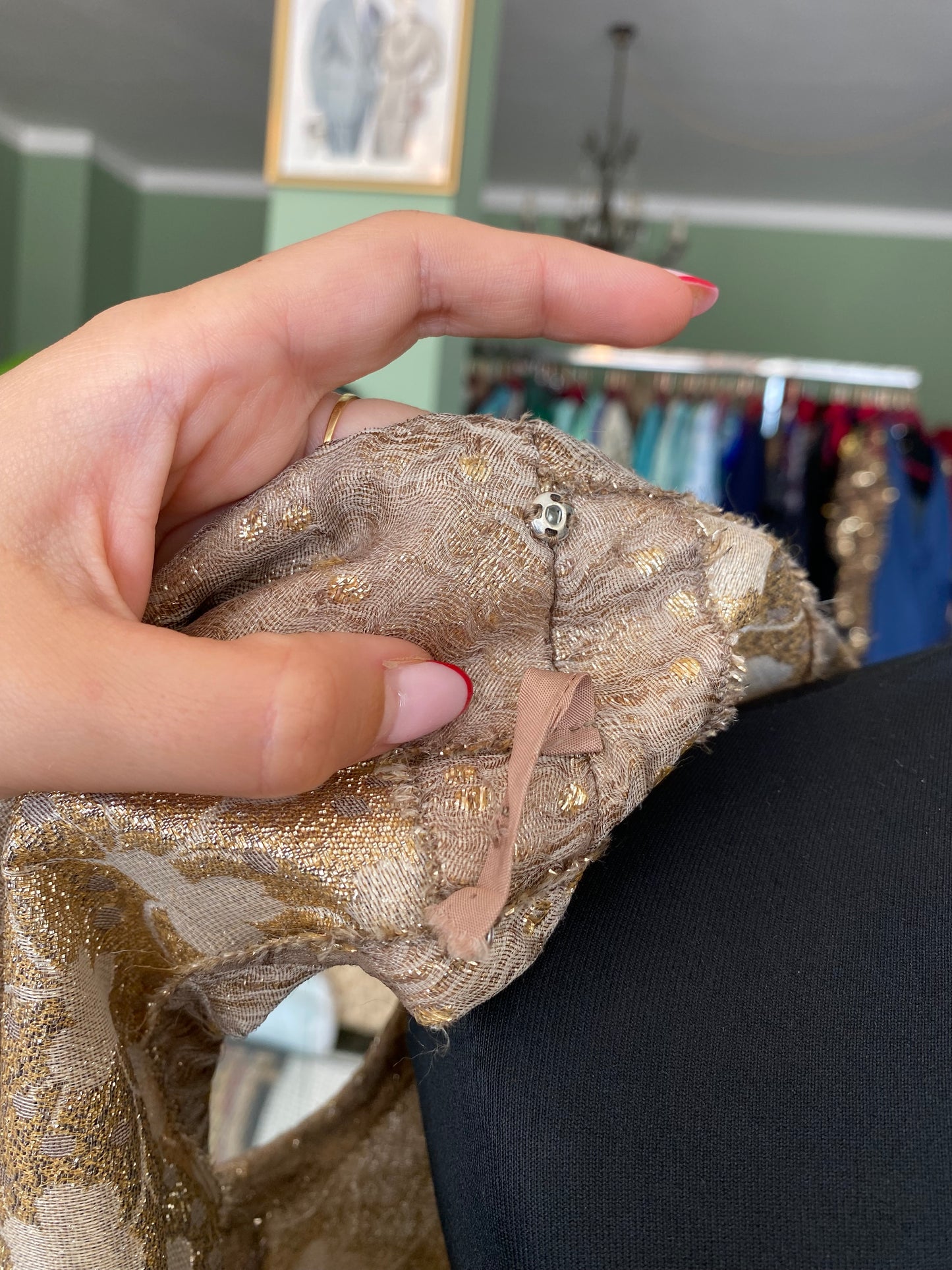 Abito sartoriale anni '60 in lurex oro – Gina Palumbo Roma - TG. 40 circa