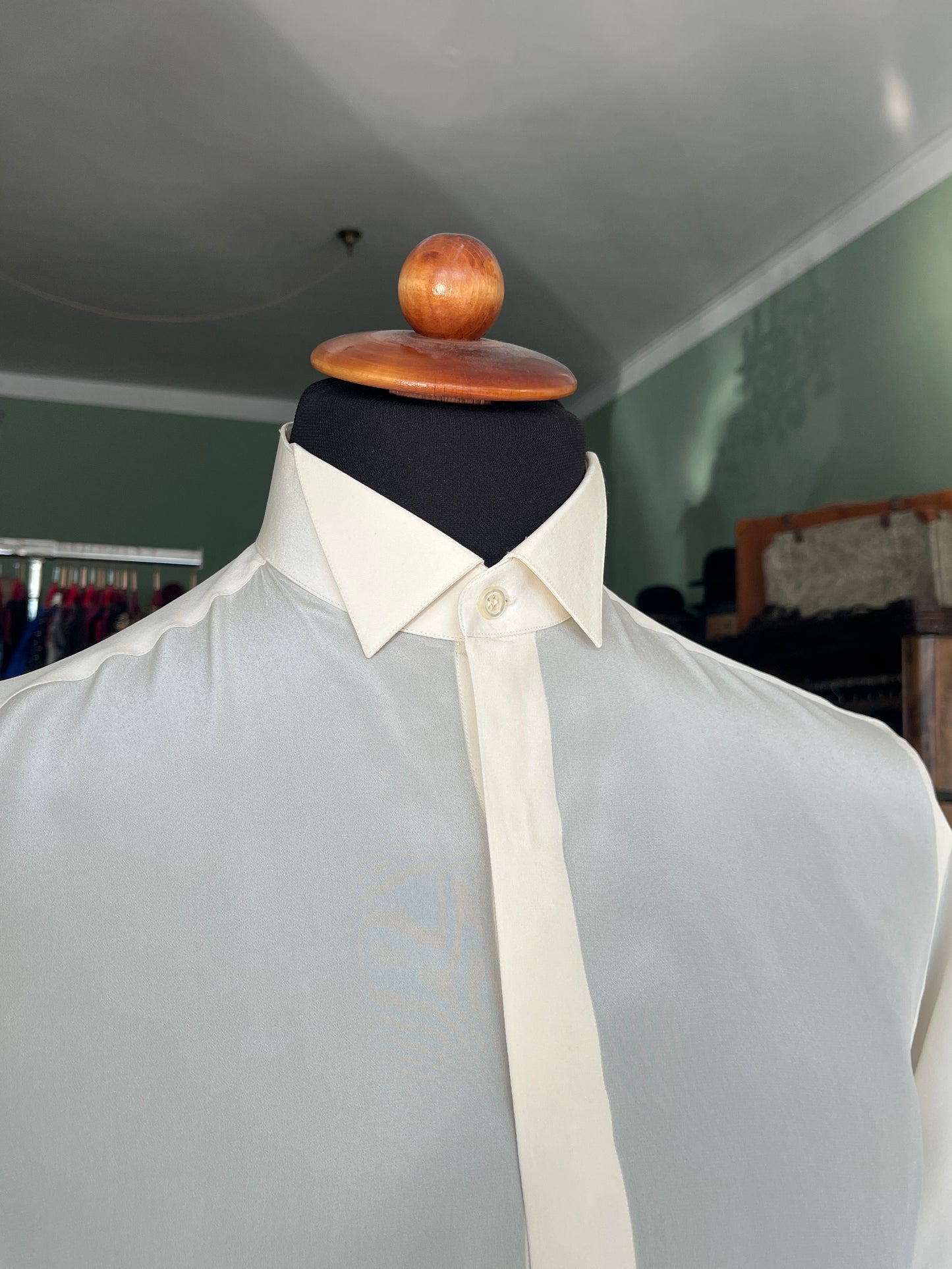 Camicia in seta anni ‘80 tg. S-M