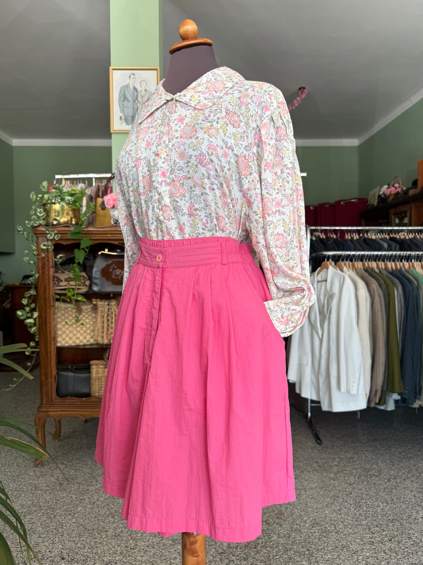 Pantaloni corti a vita alta rosa - TG. 46