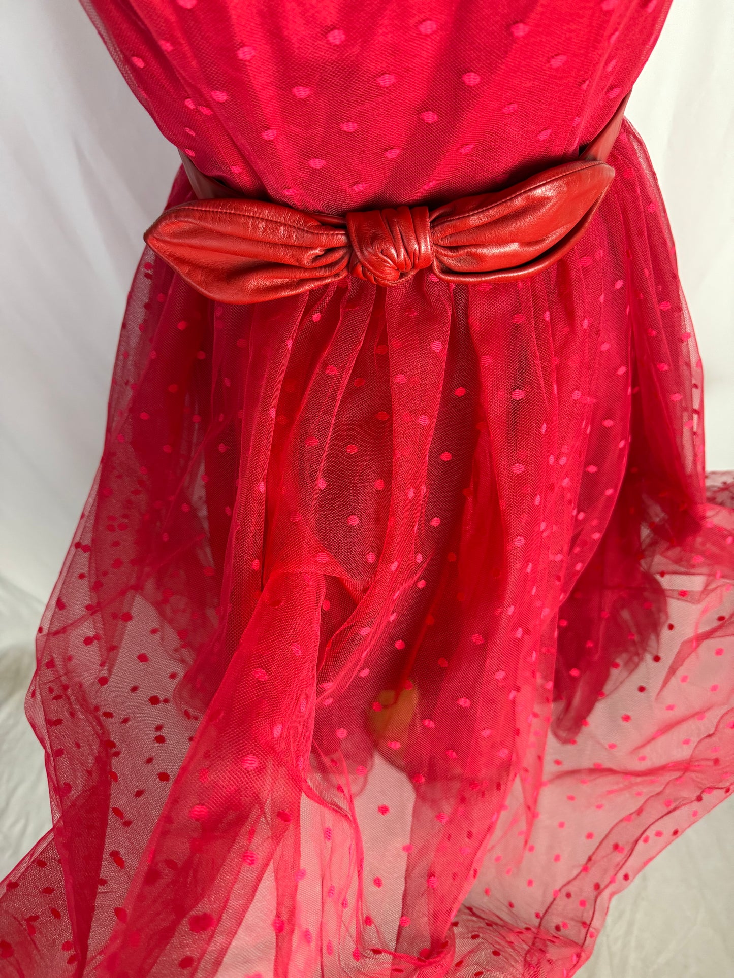 Abito anni ‘80 bustier in tulle rosso - TG. 38/40