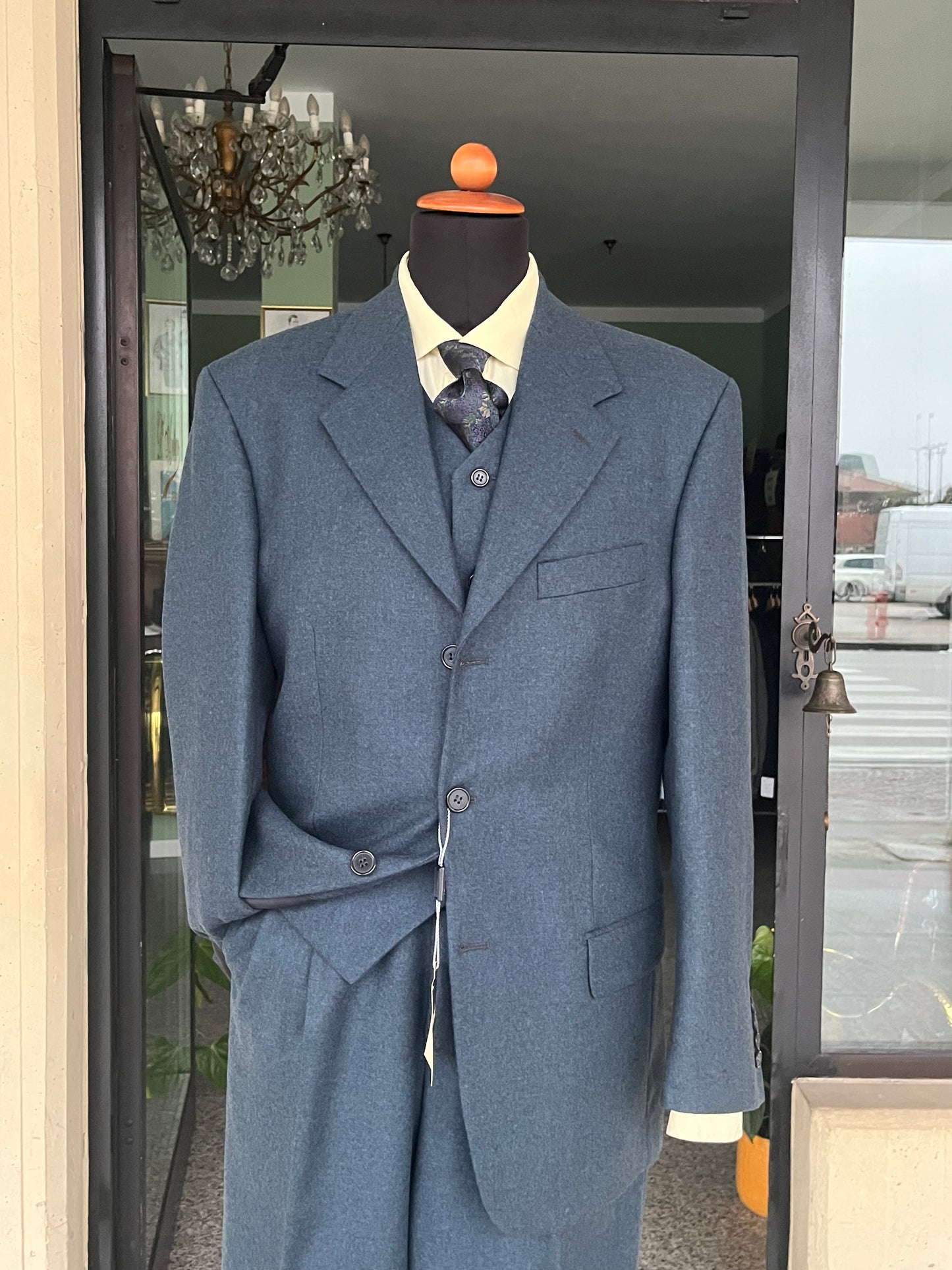 Completo tre pezzi anni ‘90 NOS tg. 48 drop 8