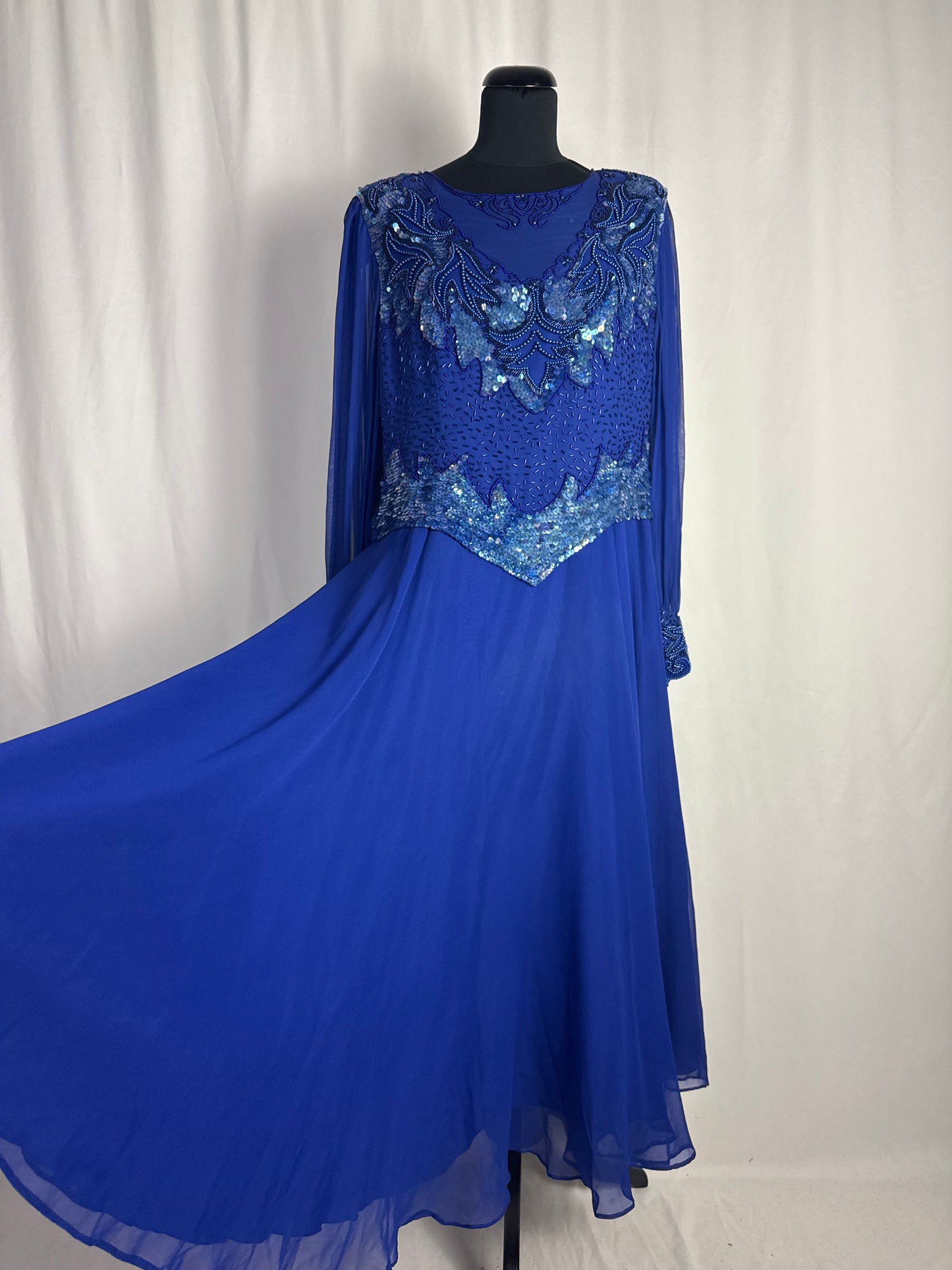 Abito anni ‘80 in seta blu Royal con ricami - TG. 44