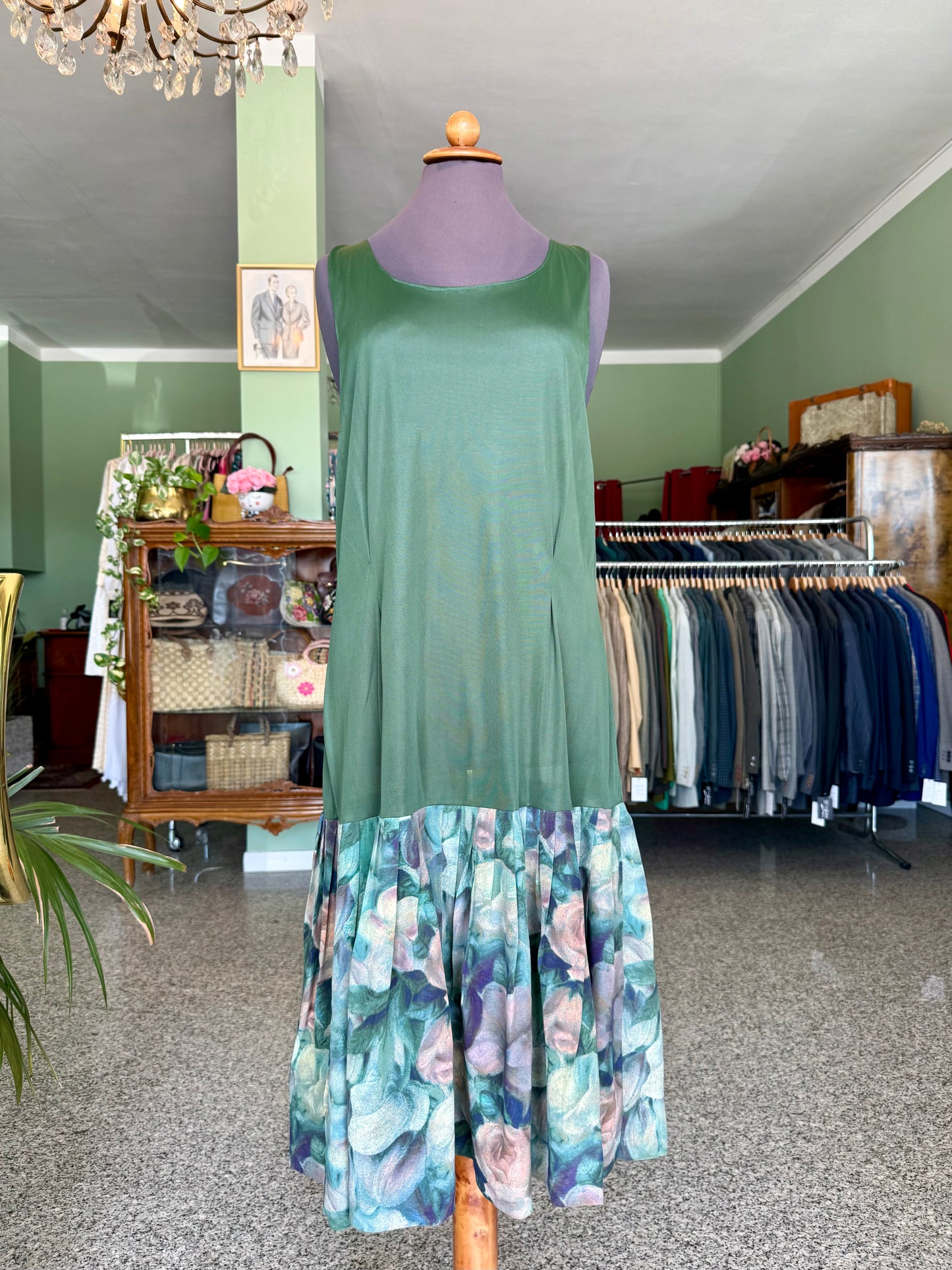 Abito in seta con drappeggio - TG. 46