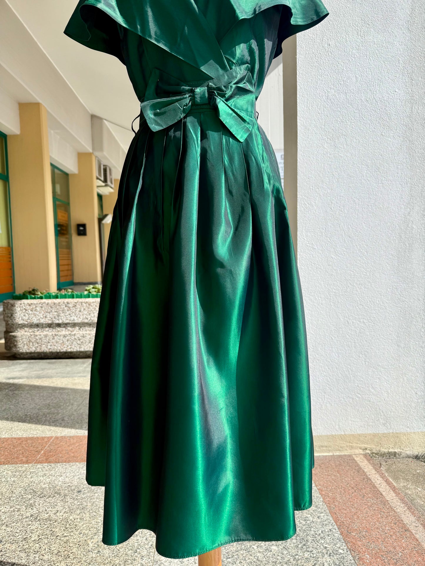 Abito anni ‘80 verde smeraldo - TG. 40