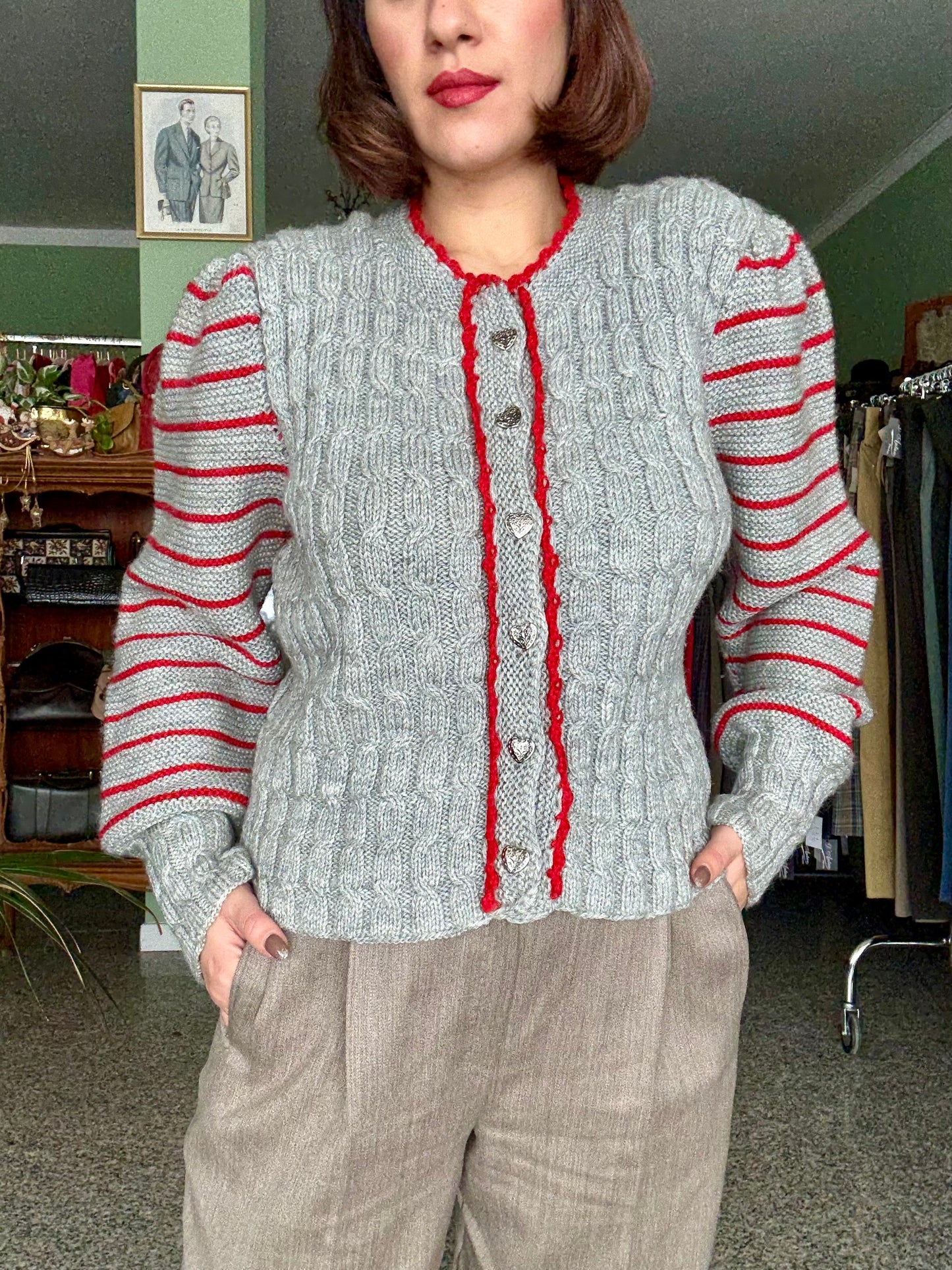 Cardigan tirolese con maniche a righe - TG. 44/46