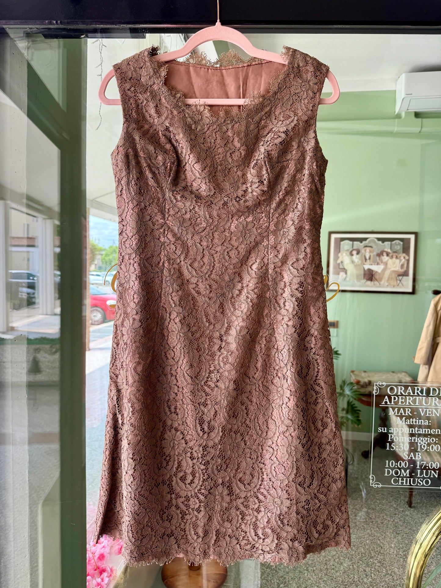 Abito anni ‘60 in pizzo e seta duchesse - TG. 40