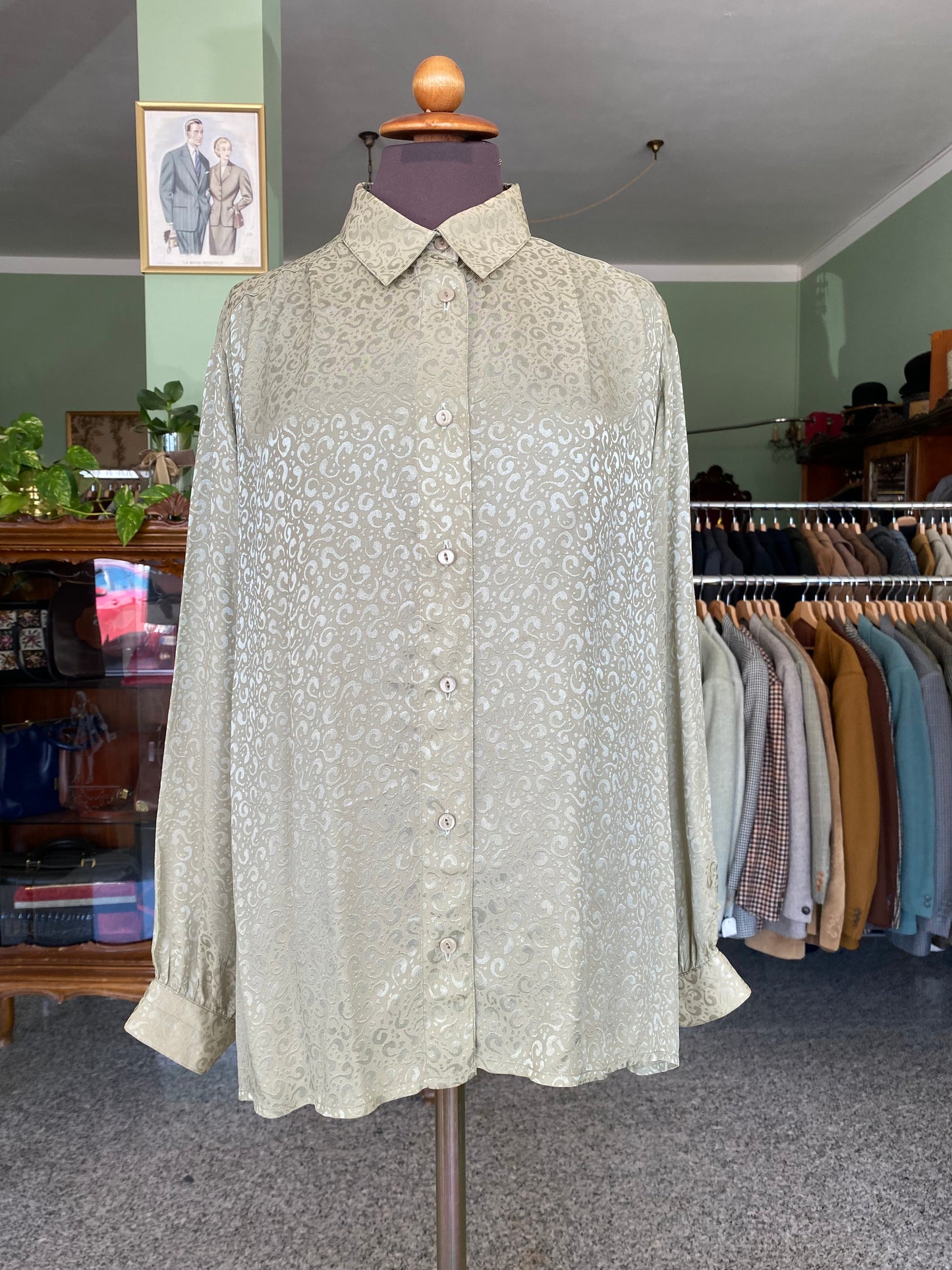 Camicia verde salvia in misto seta - TG. 48/50