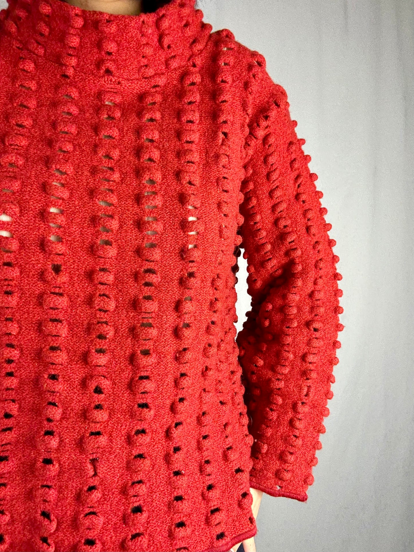 Maglione  rosso lavorazione traforata e punto nocciolina - TG. 38/40