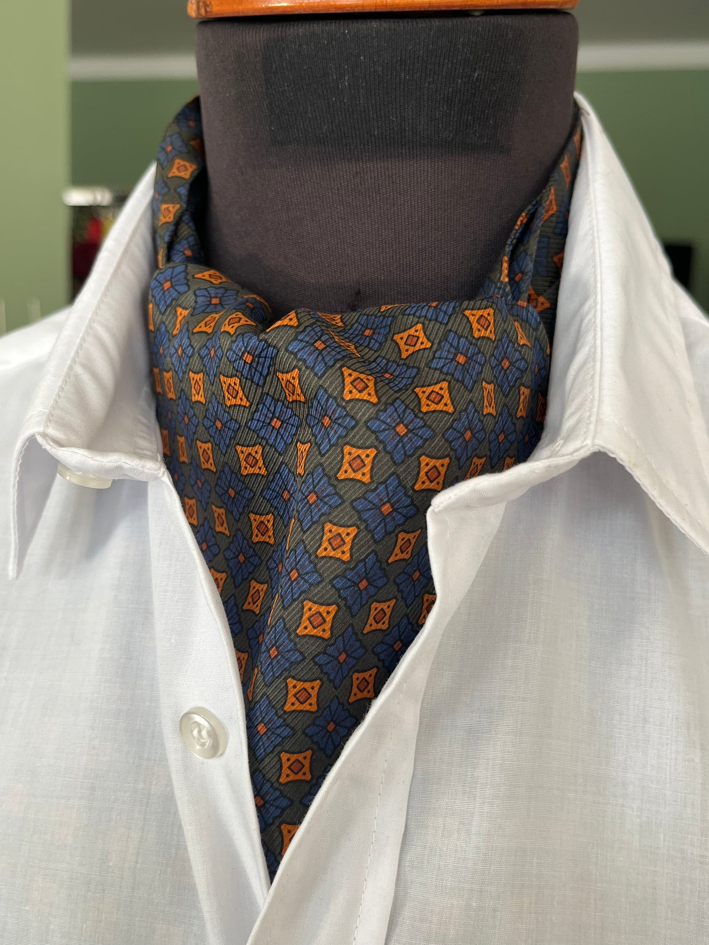 Ascot seta fantasia geometrica