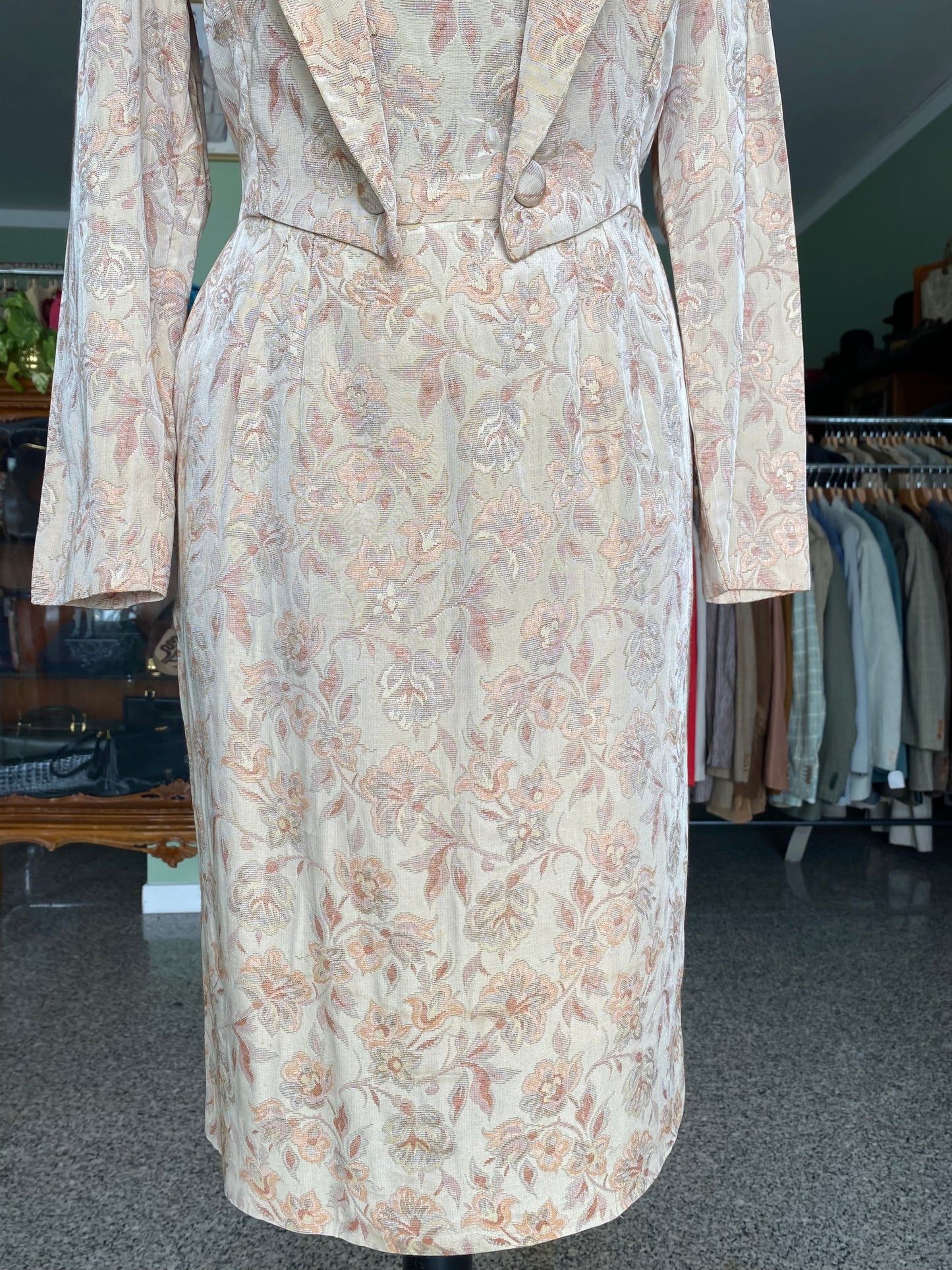 Abito sartoriale in broccato- TG. 42 circa