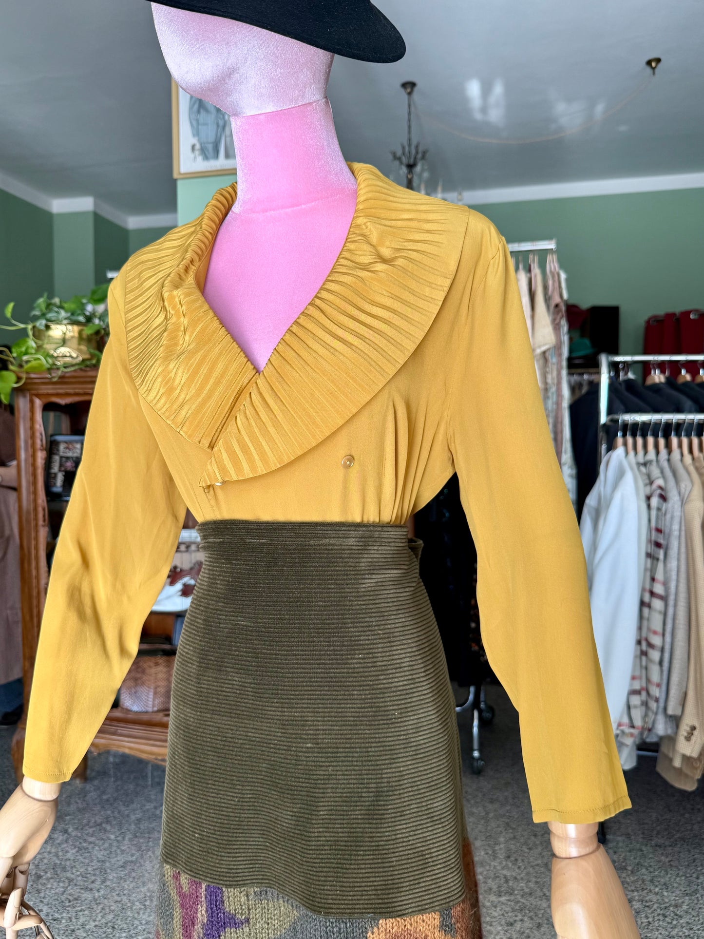Camicia in pura seta color senape - TG. 44