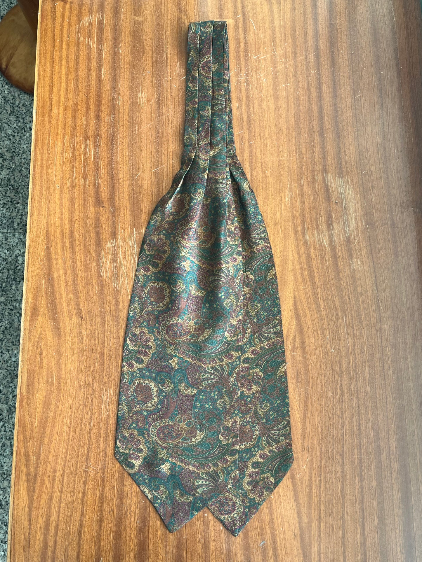 Ascot seta paisley