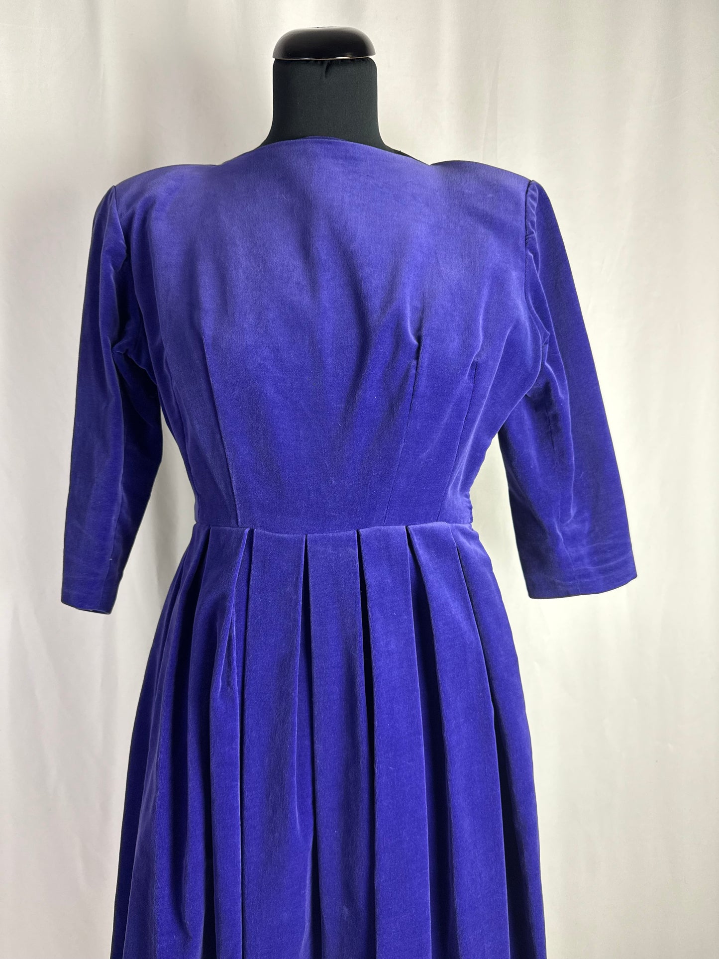 Abito anni ‘50 in velluto blu cobalto - TG. 38/40