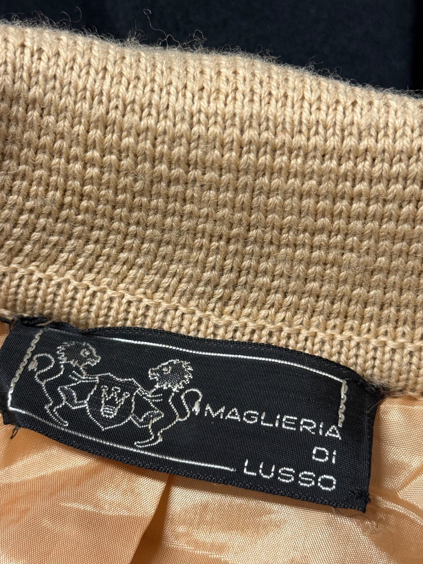 Cappotto in maglia di pura lana con cintura - TG. 42