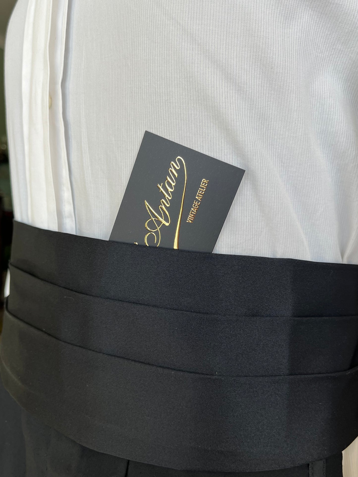 Smoking Valentino anni ‘80 con accessori tg. 48