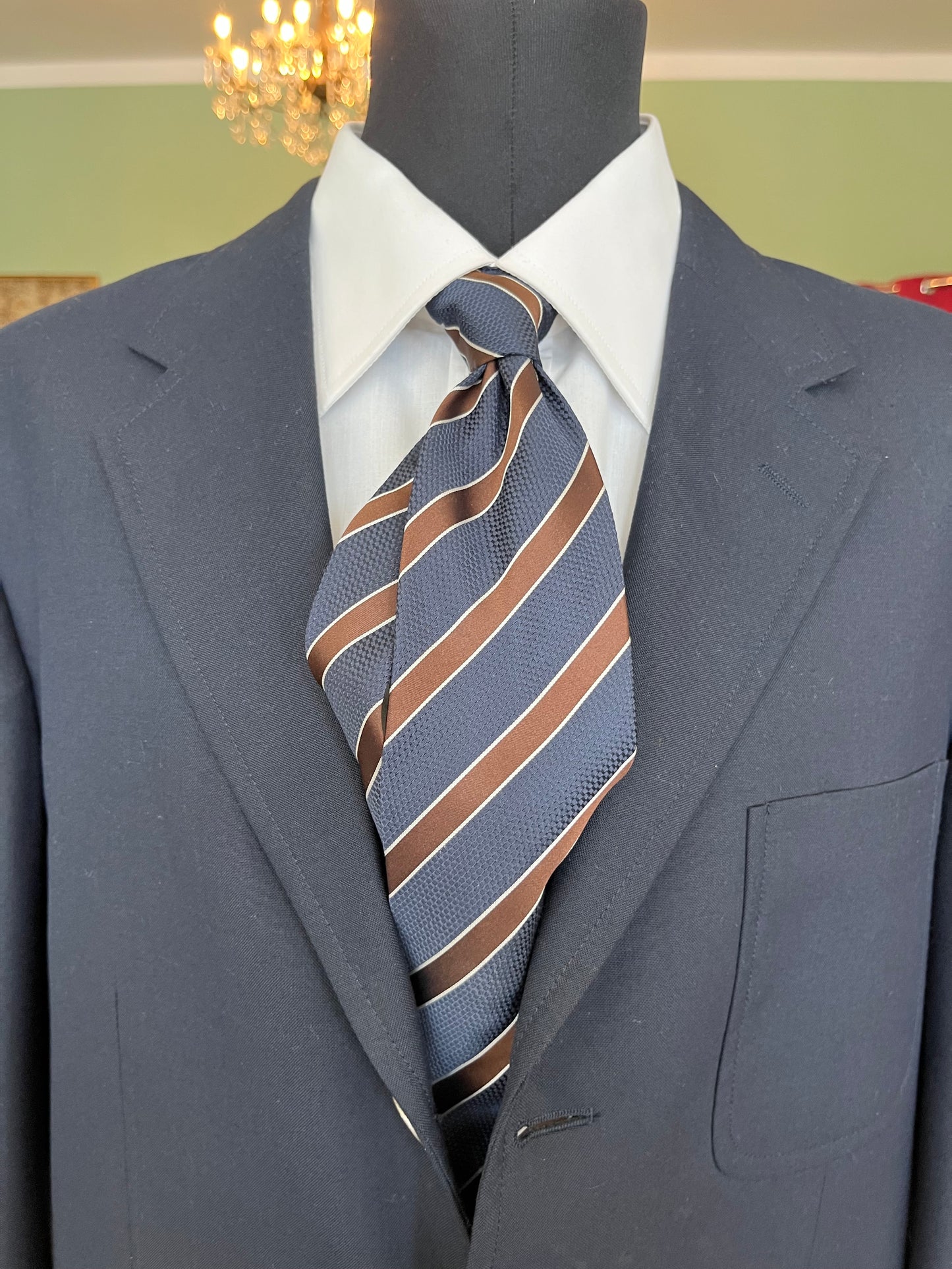 Cravatta anni ‘80 regimental blu e marrone