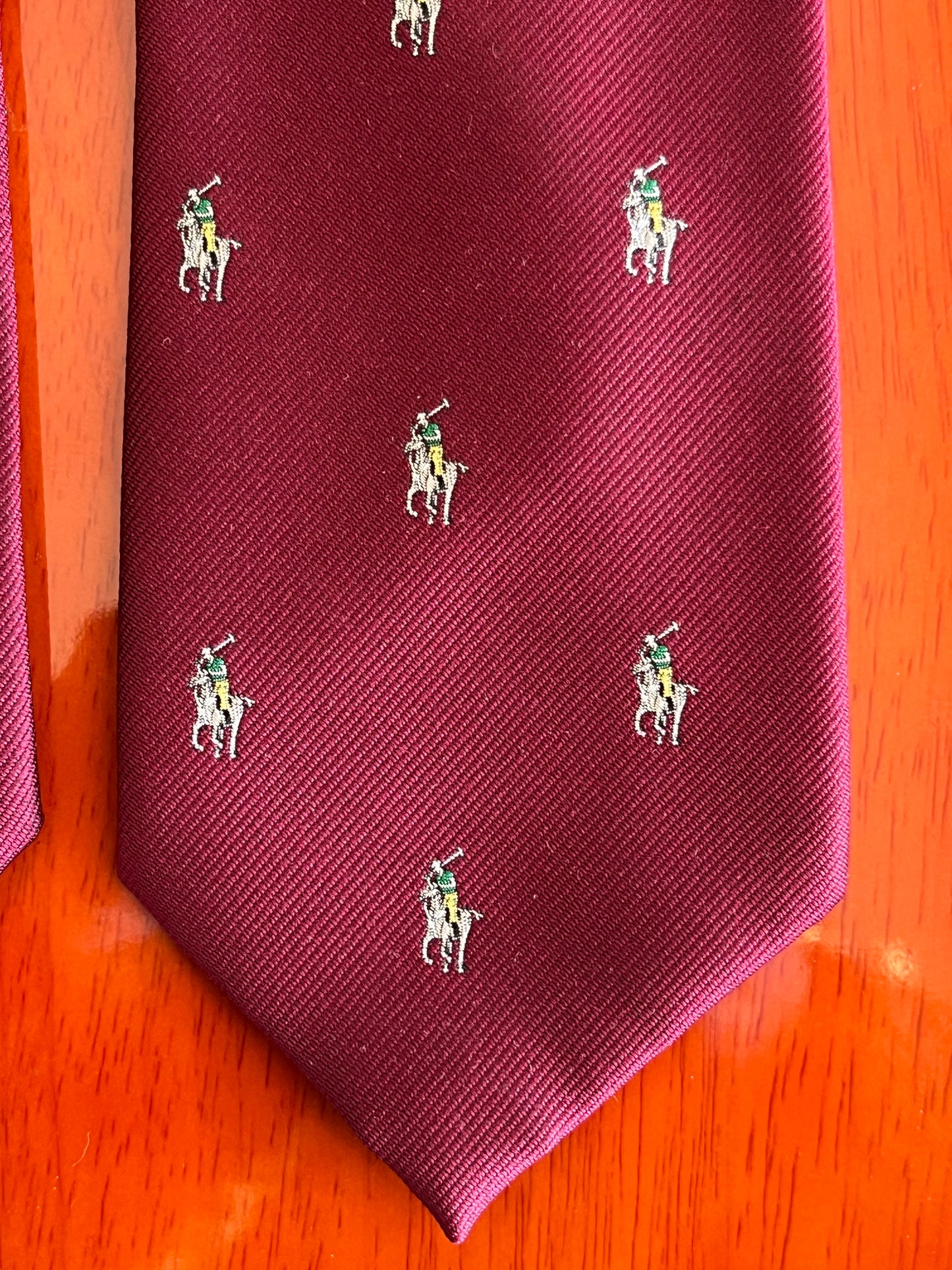 Cravatta anni ‘80 cavallini