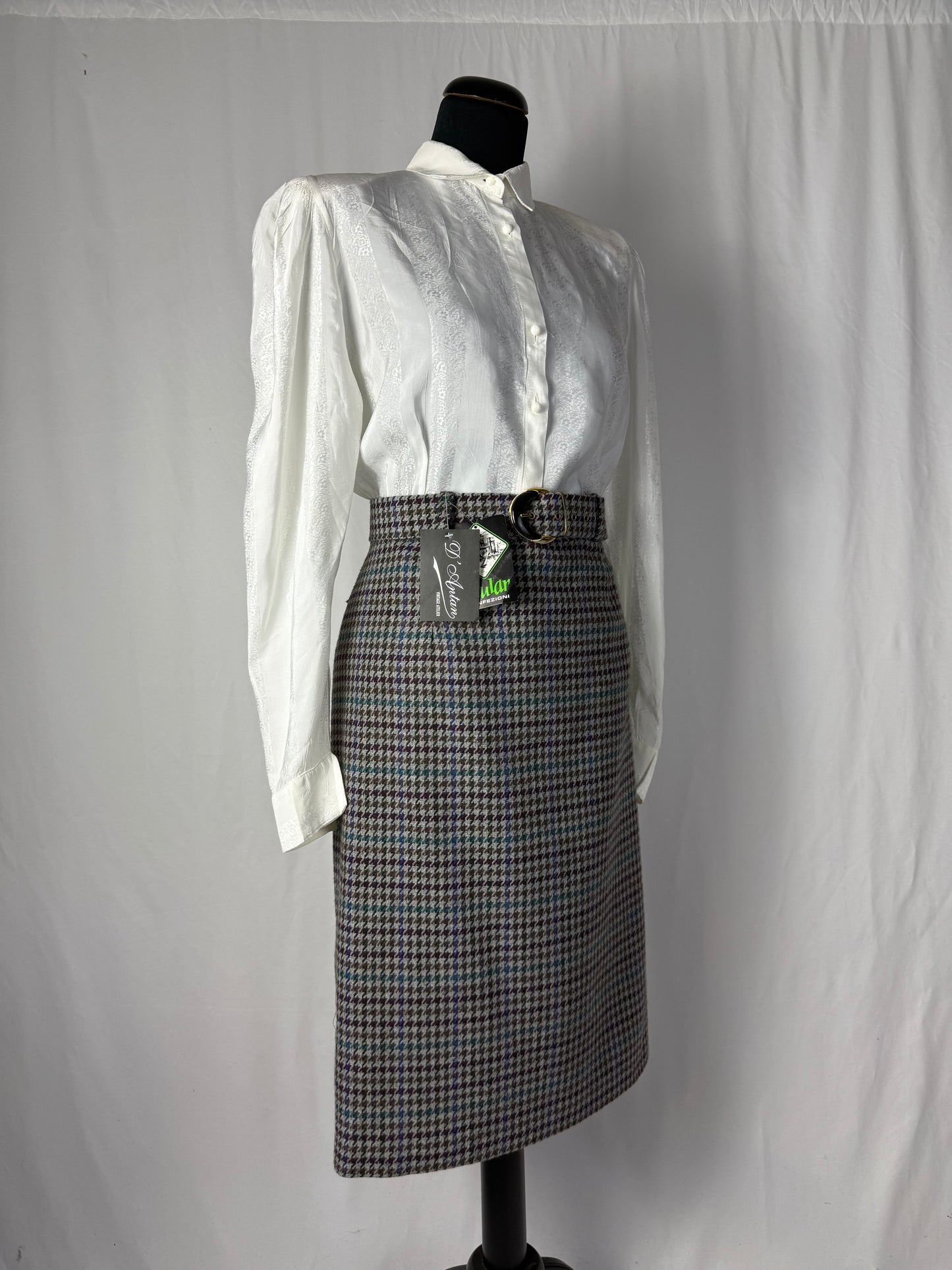 Gonna classica nuova fondo di magazzino - TG. 46