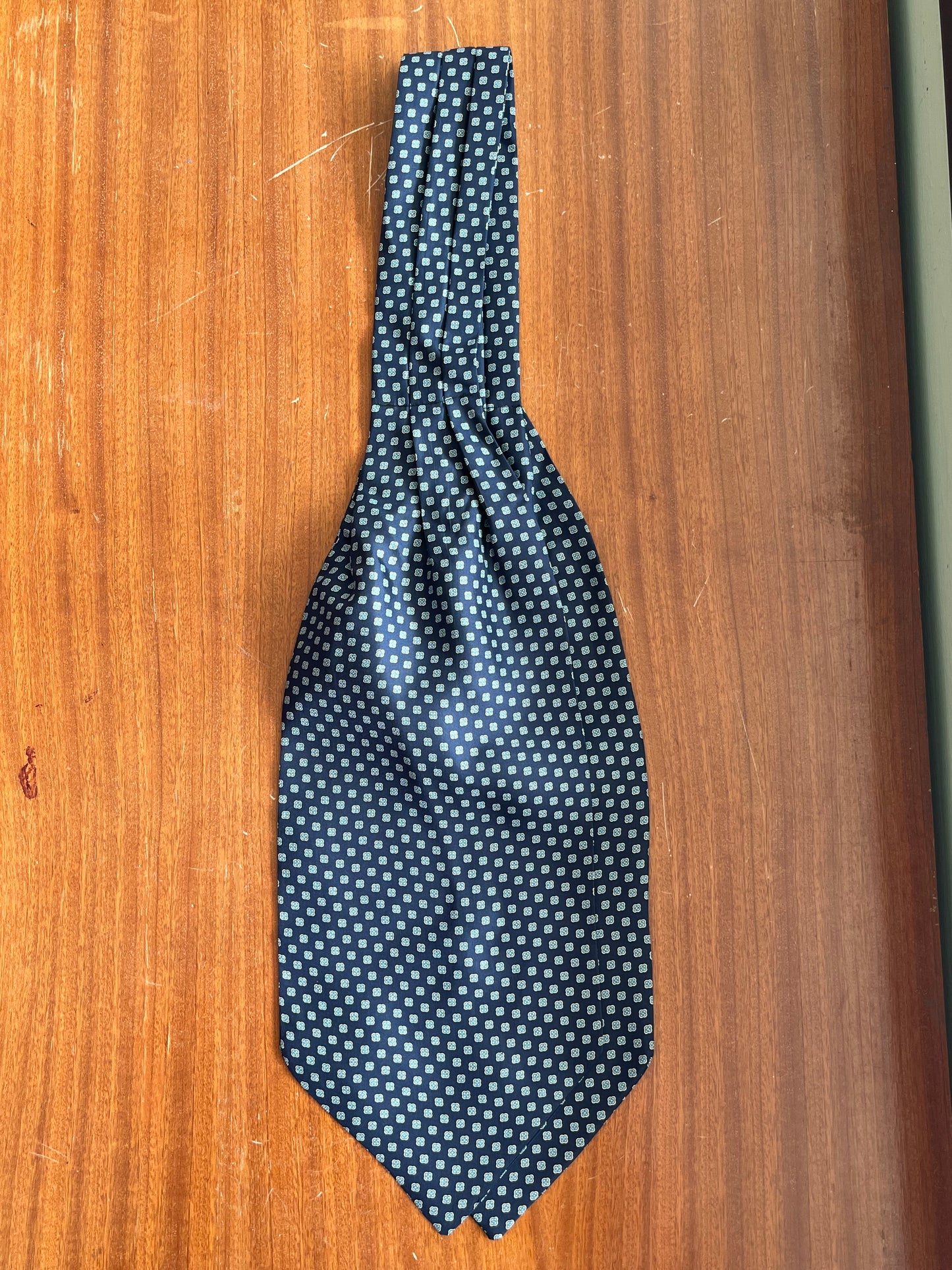 Ascot seta micro-fantasia