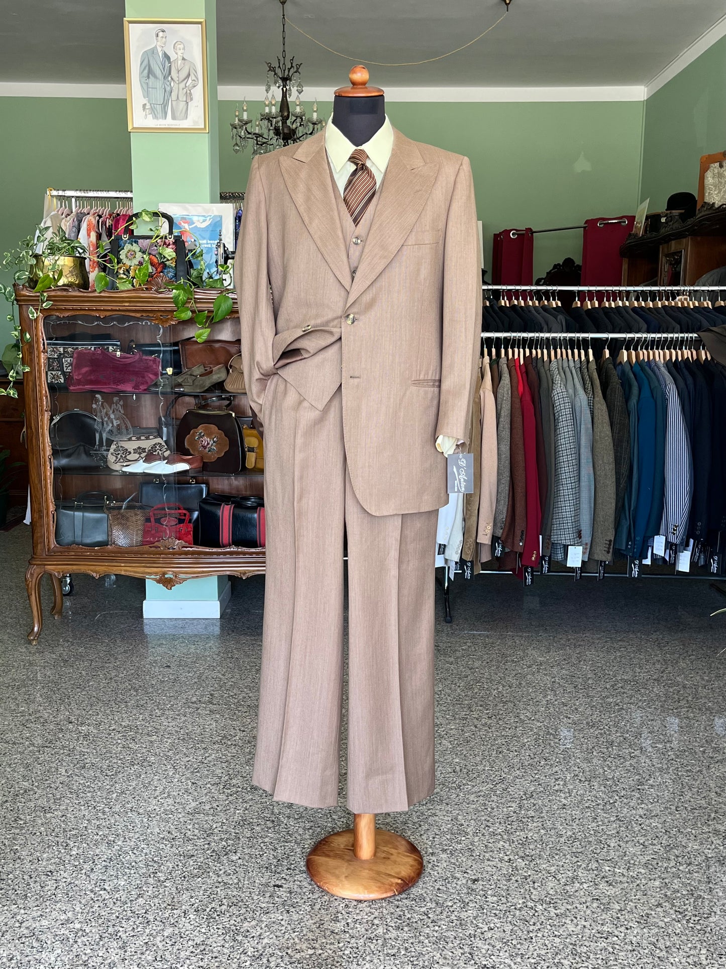 Completo tre pezzi anni '70 tg. 50 drop 1