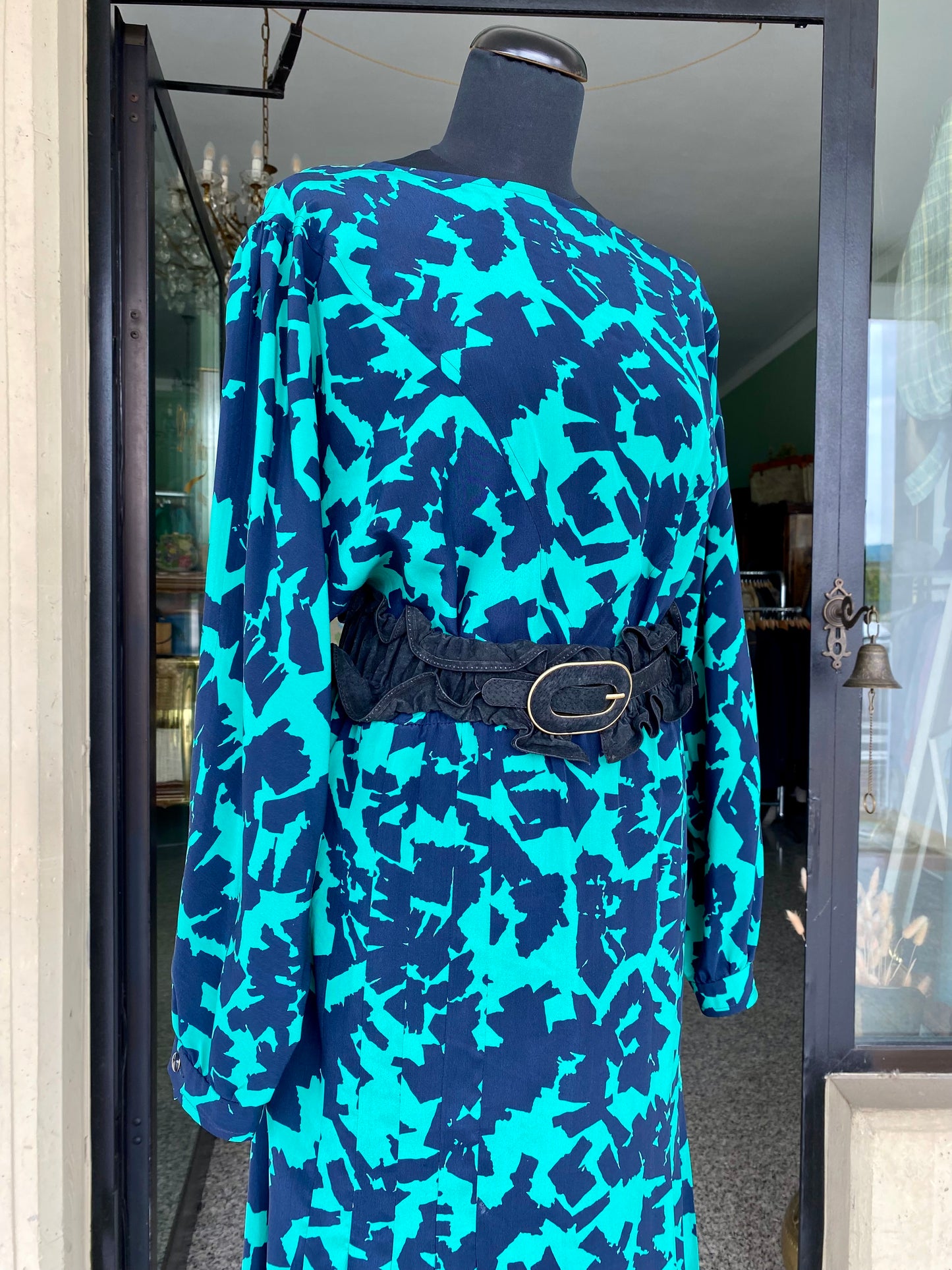 Abito longuette anni ’80 in pura seta – stampa astratta blu e verde - TG. 48/50 circa