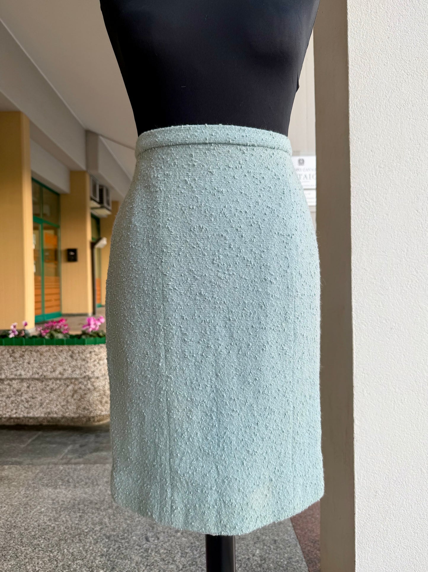 Tailleur in bouclé azzurro polvere - TG. 44