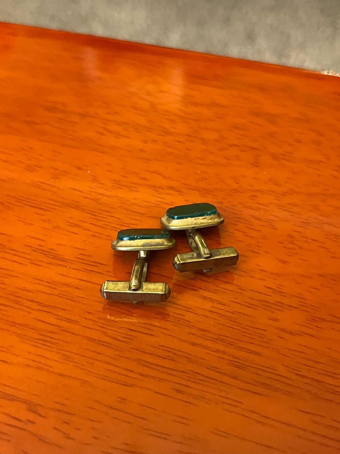 Gemelli dorati pietra verde