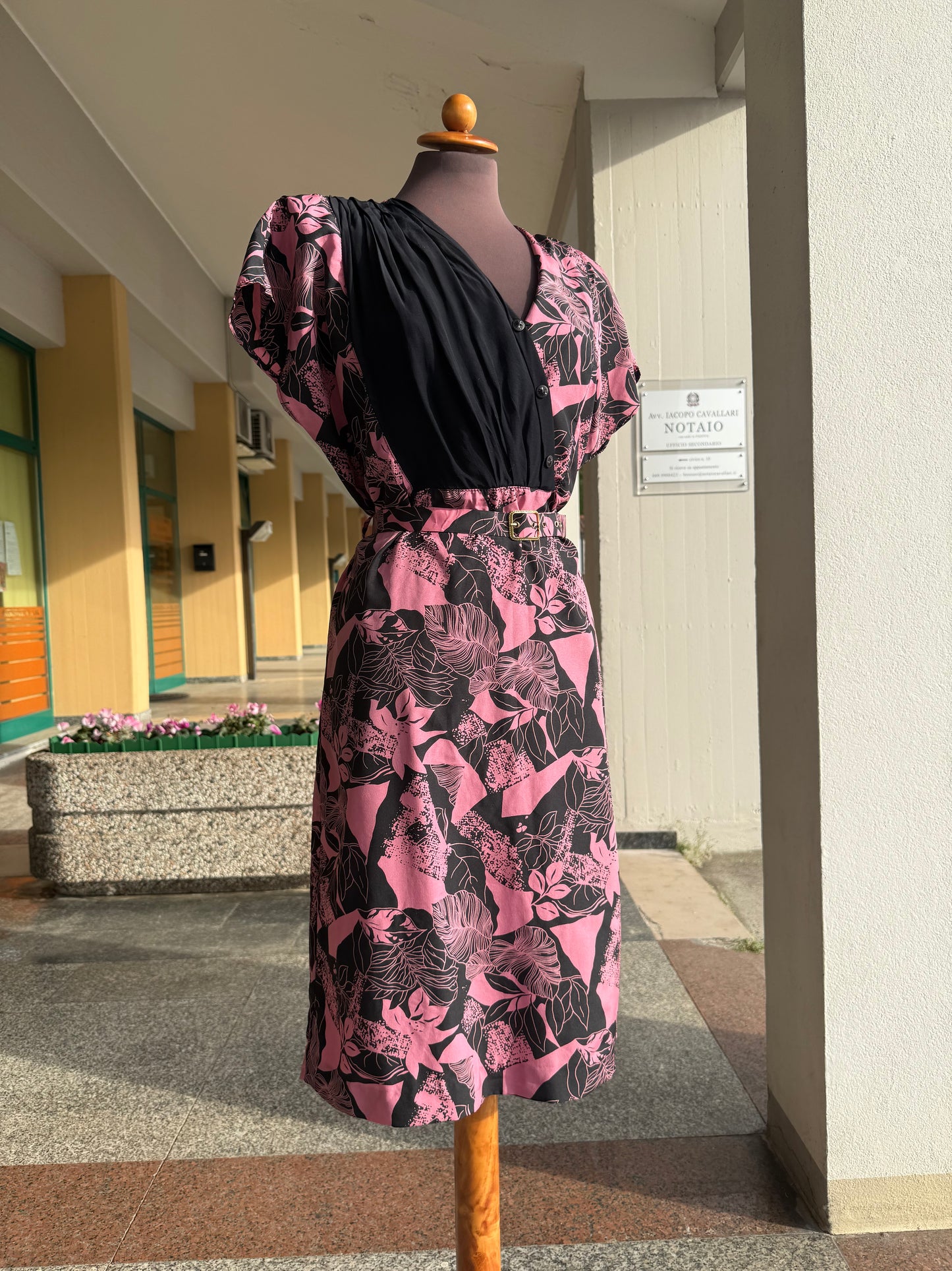 Abito anni ‘80 rosa e nero - TG. 42/44