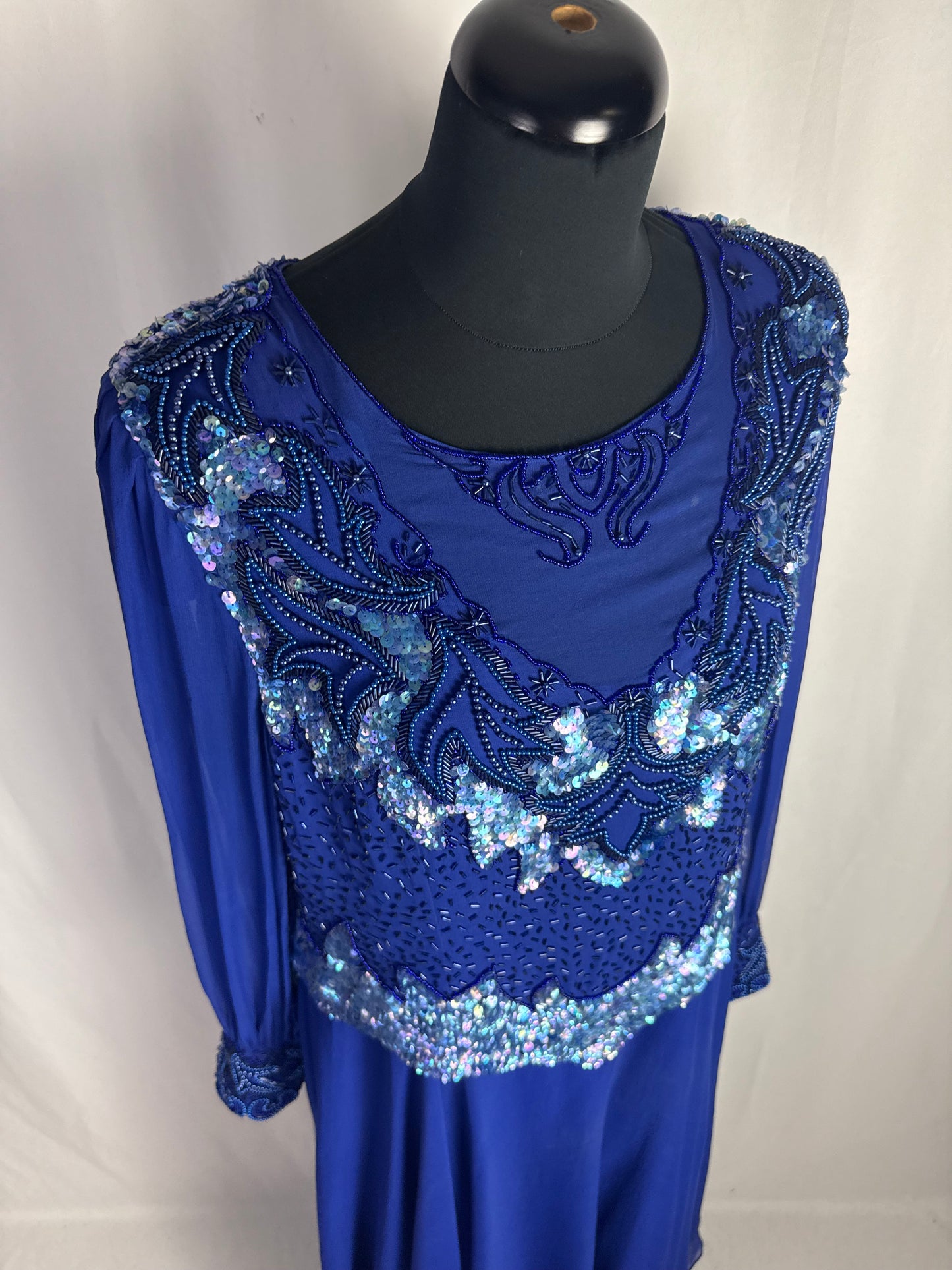 Abito anni ‘80 in seta blu Royal con ricami - TG. 44