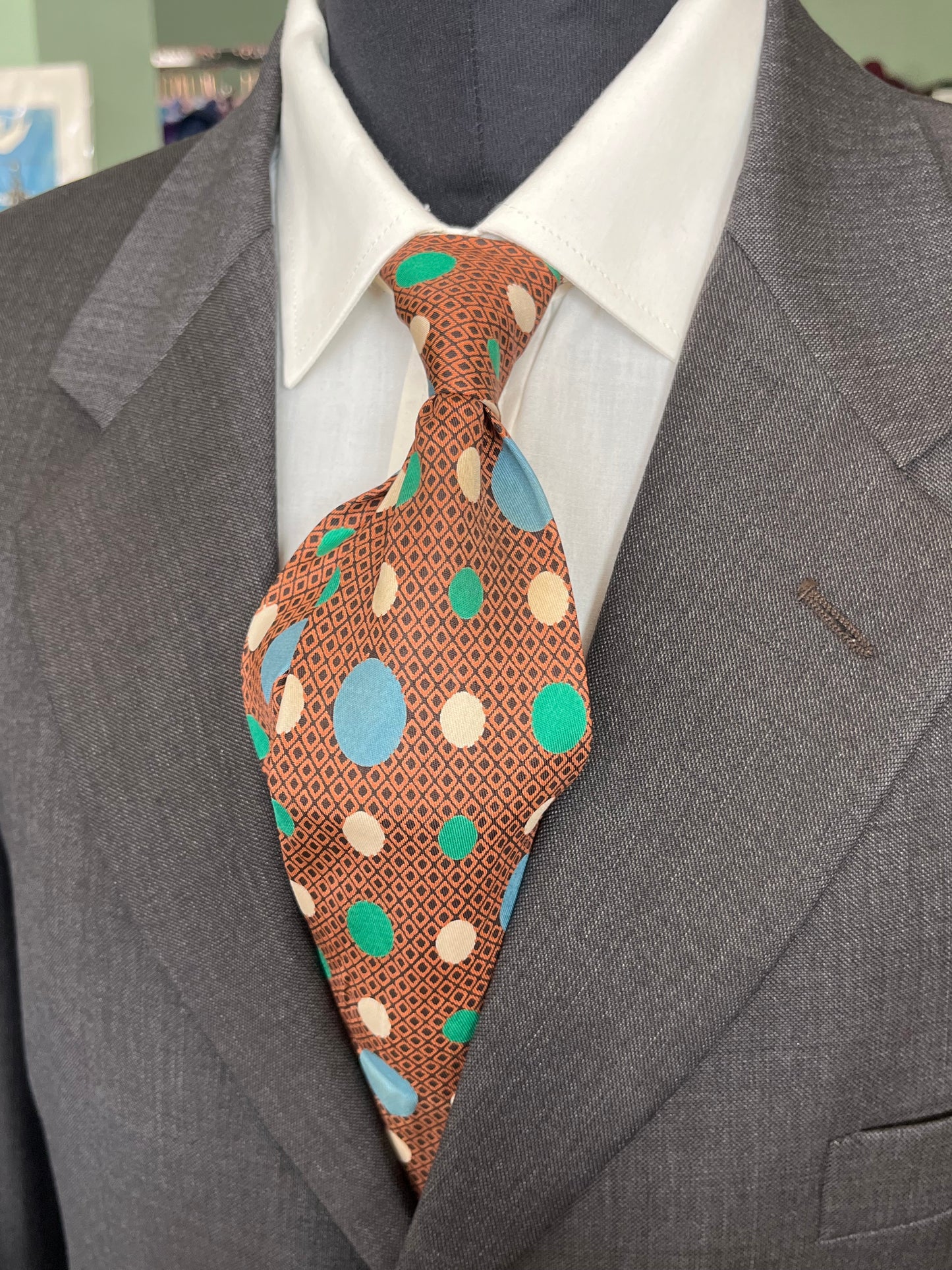 Cravatta swing anni ‘70 a pois