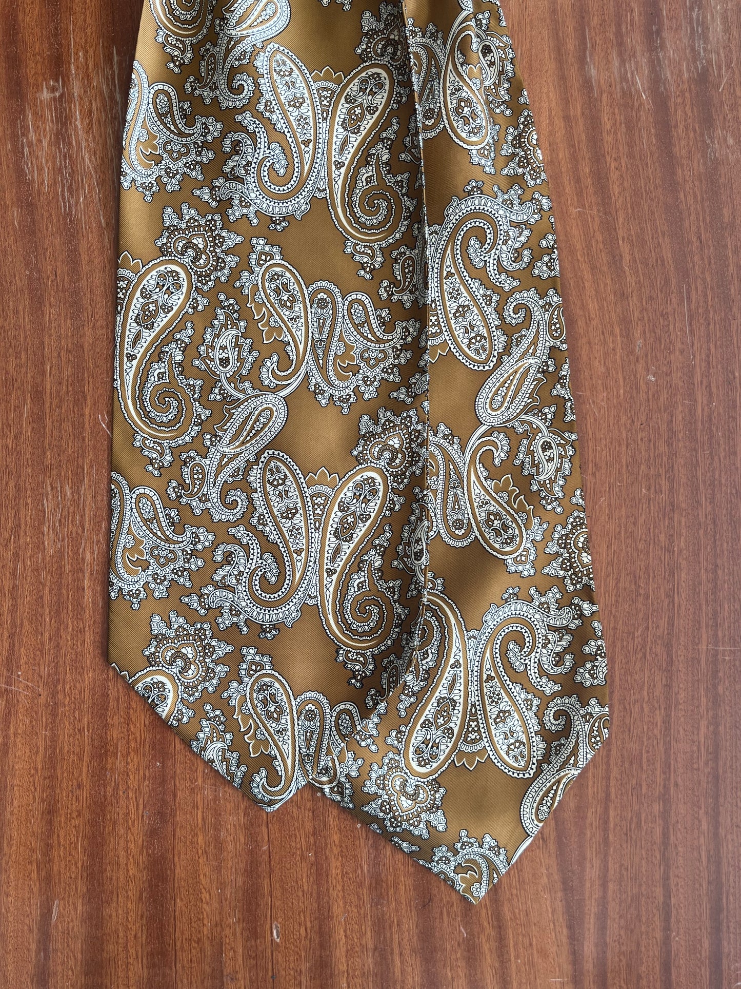 Ascot seta paisley