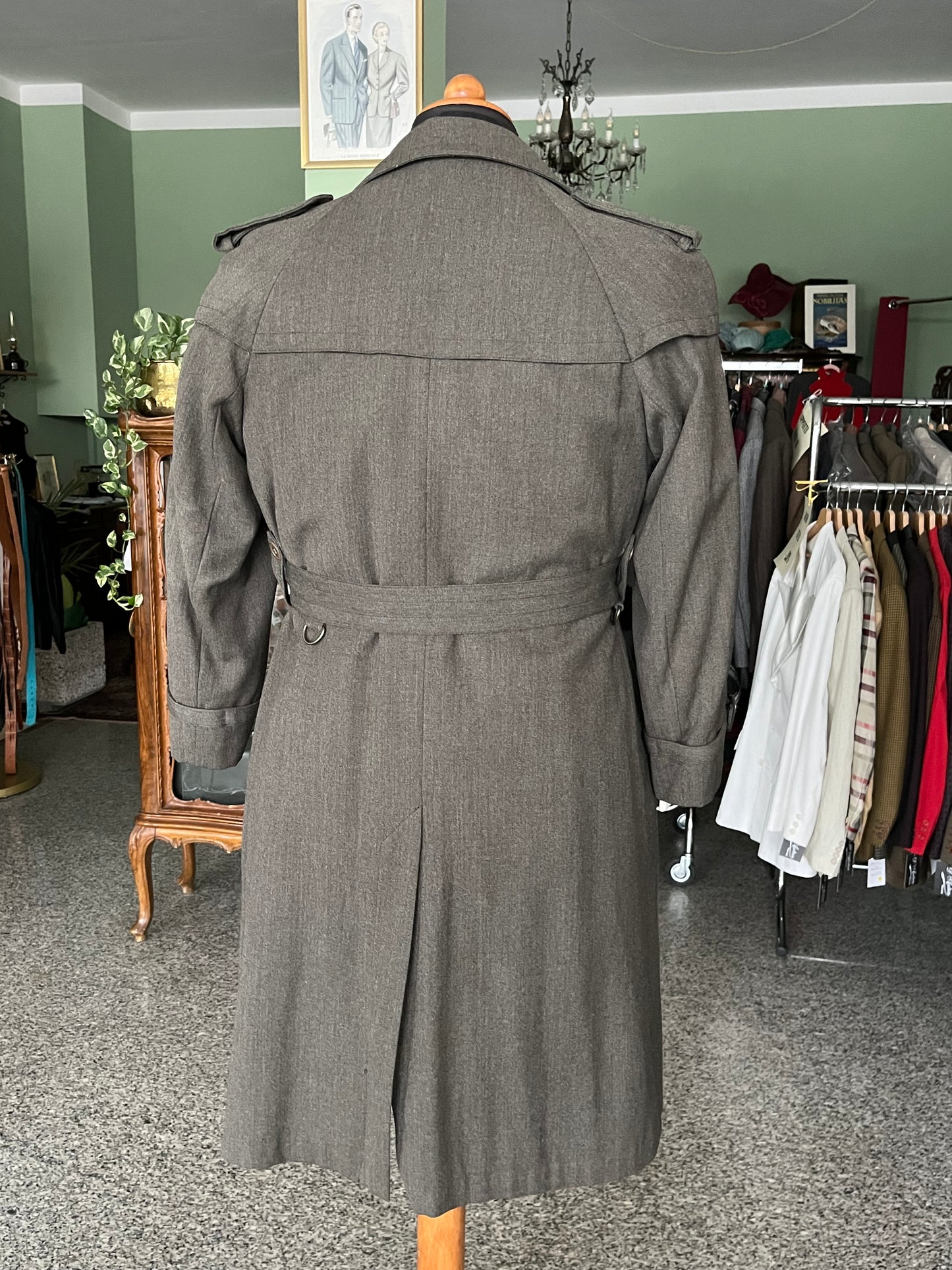 Trench anni ‘30-‘40 tg. 44-46 corta