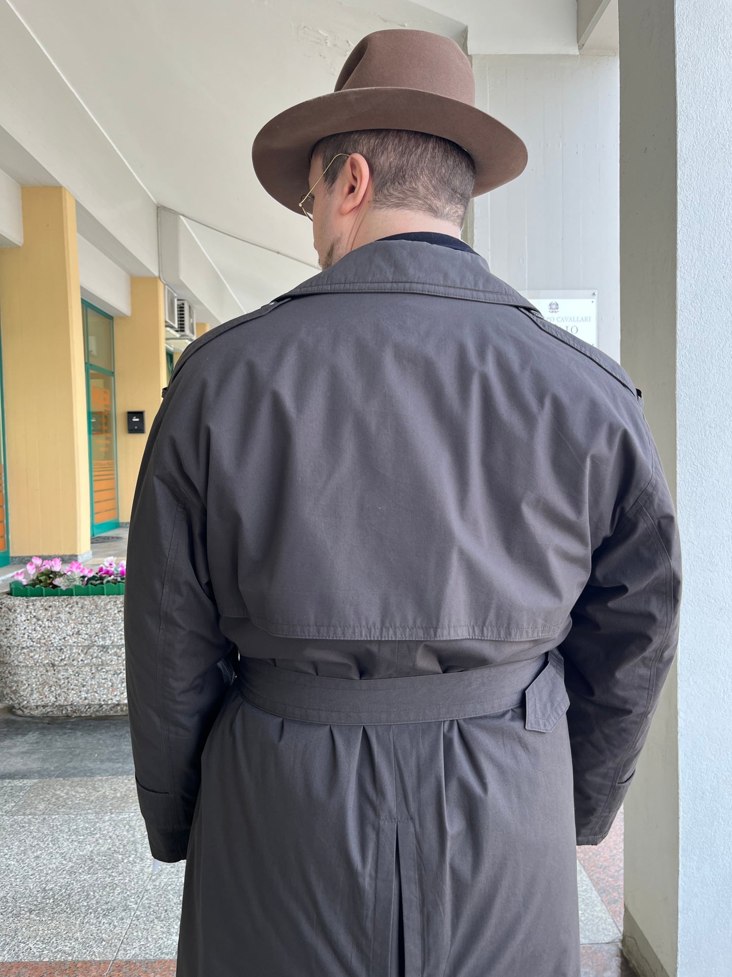 Trench anni ‘90 doppiopetto tg. 54-56