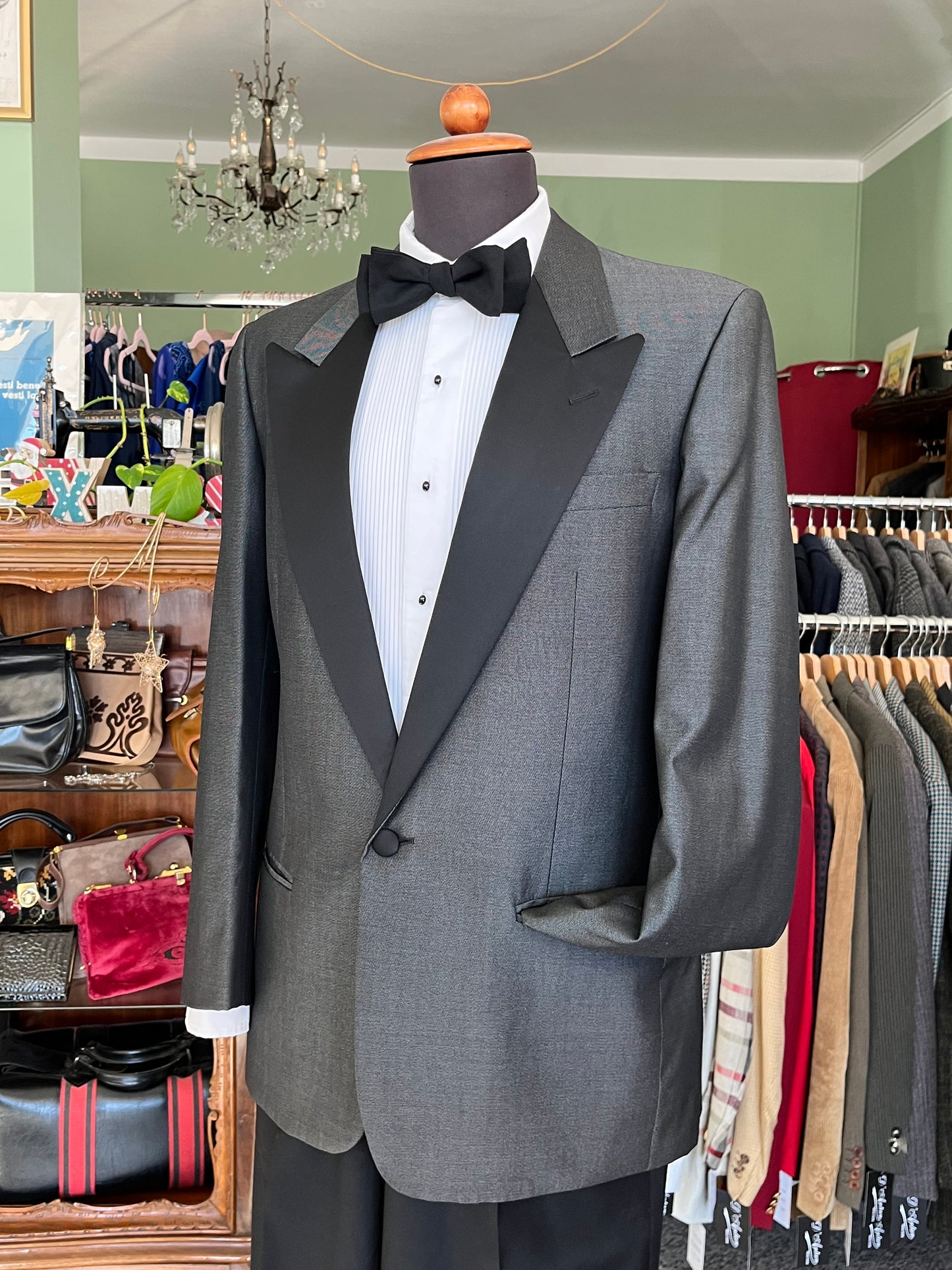 Smoking spezzato anni ‘80 tg. 46-48