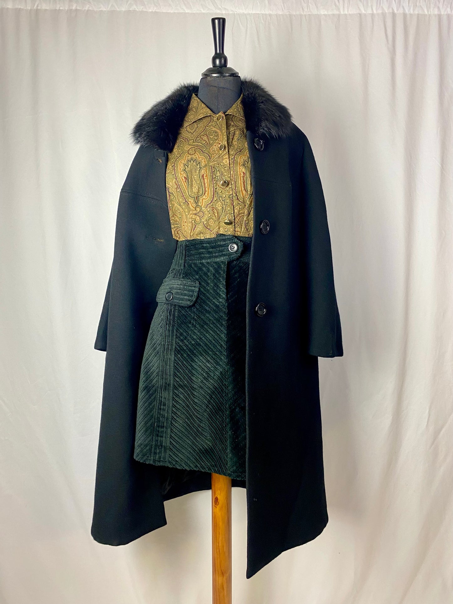 Cappotto anni ‘60 nero - TG. 44/46 circa