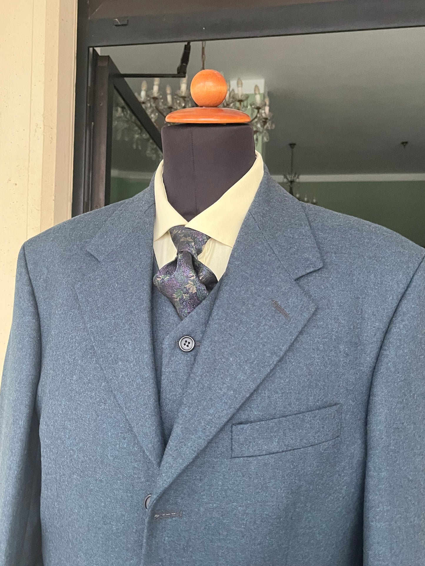 Completo tre pezzi anni ‘90 NOS tg. 48 drop 8