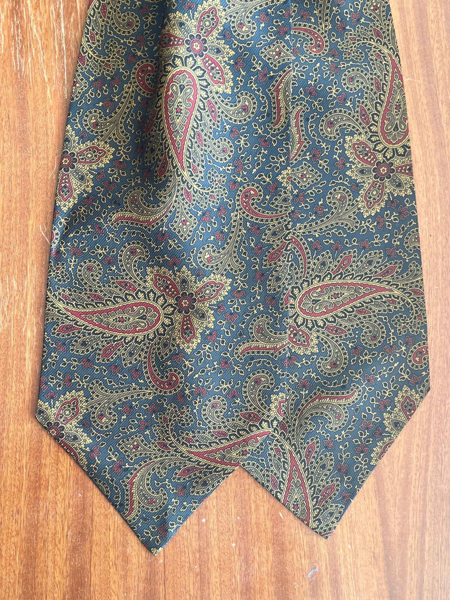 Ascot seta paisley