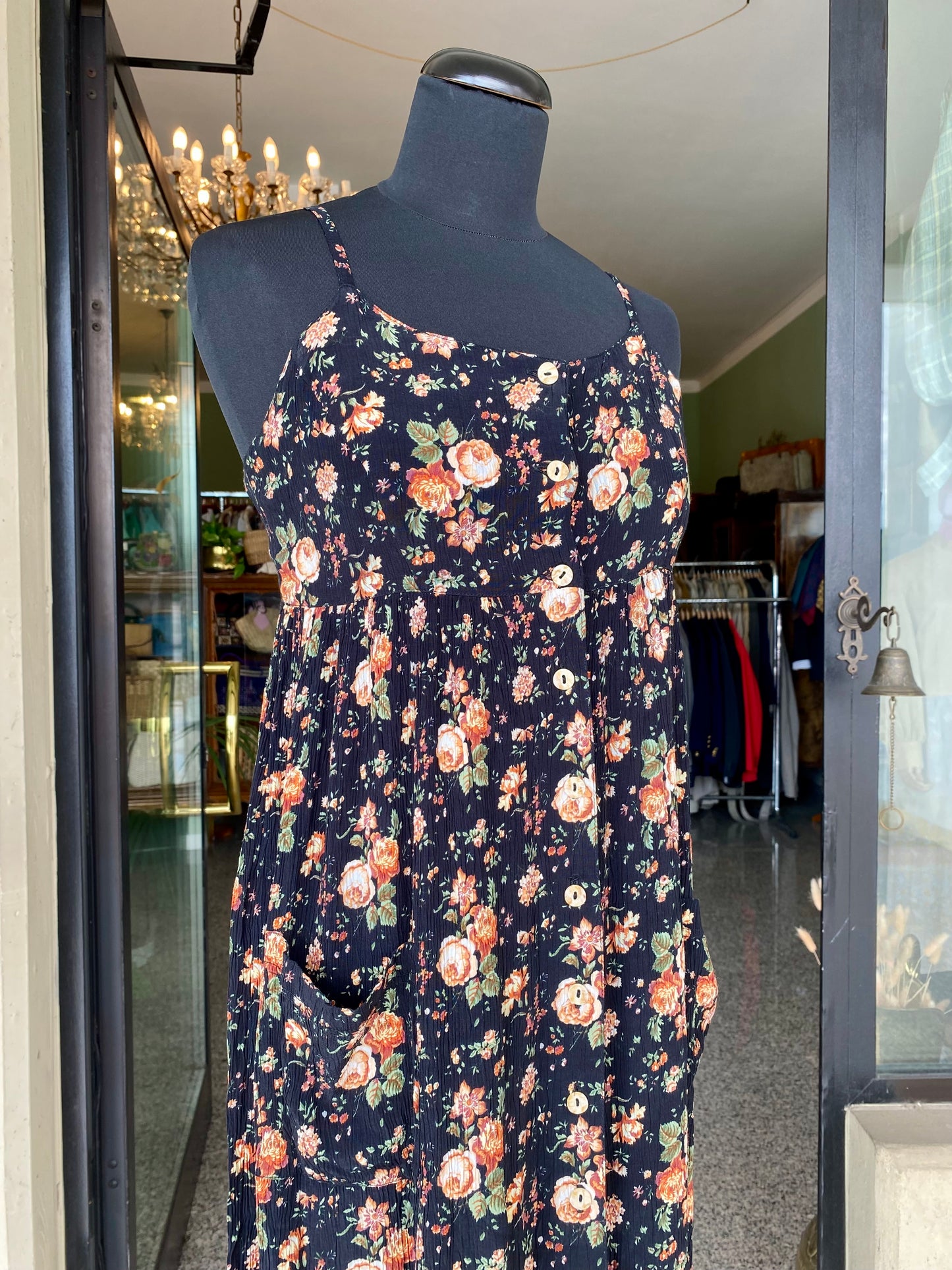 Abito estivo anni ’90 in viscosa – Spalline sottili e fantasia floreale vintage - TG. 38/40/42