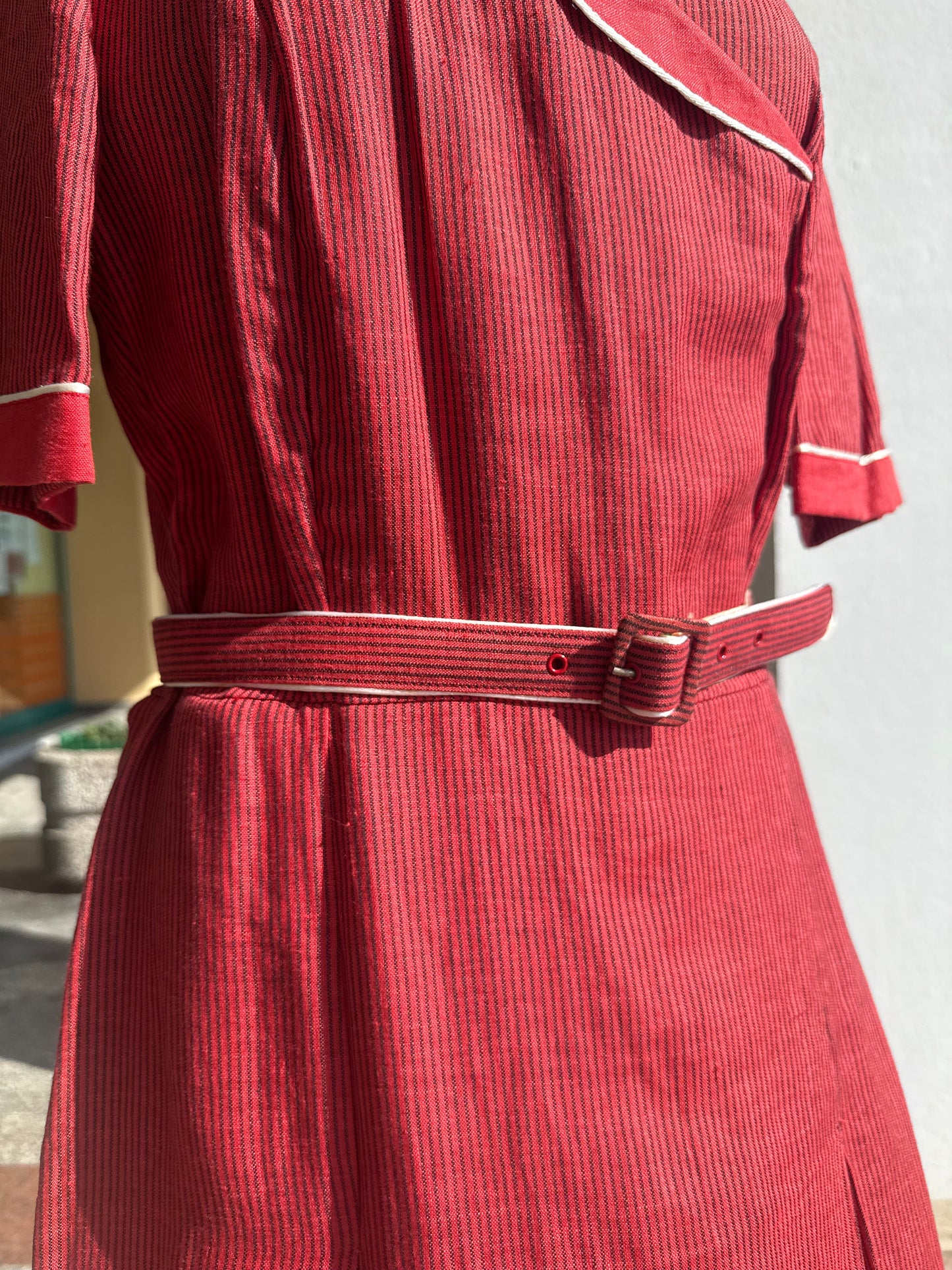 Abito anni ‘70 rosso in lino - TG. 46