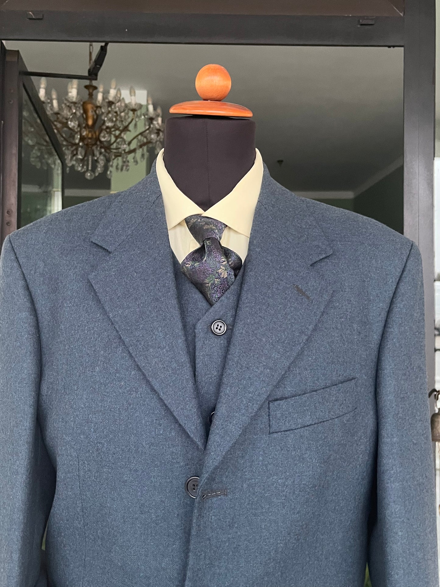 Completo tre pezzi anni ‘90 NOS tg. 48 drop 8