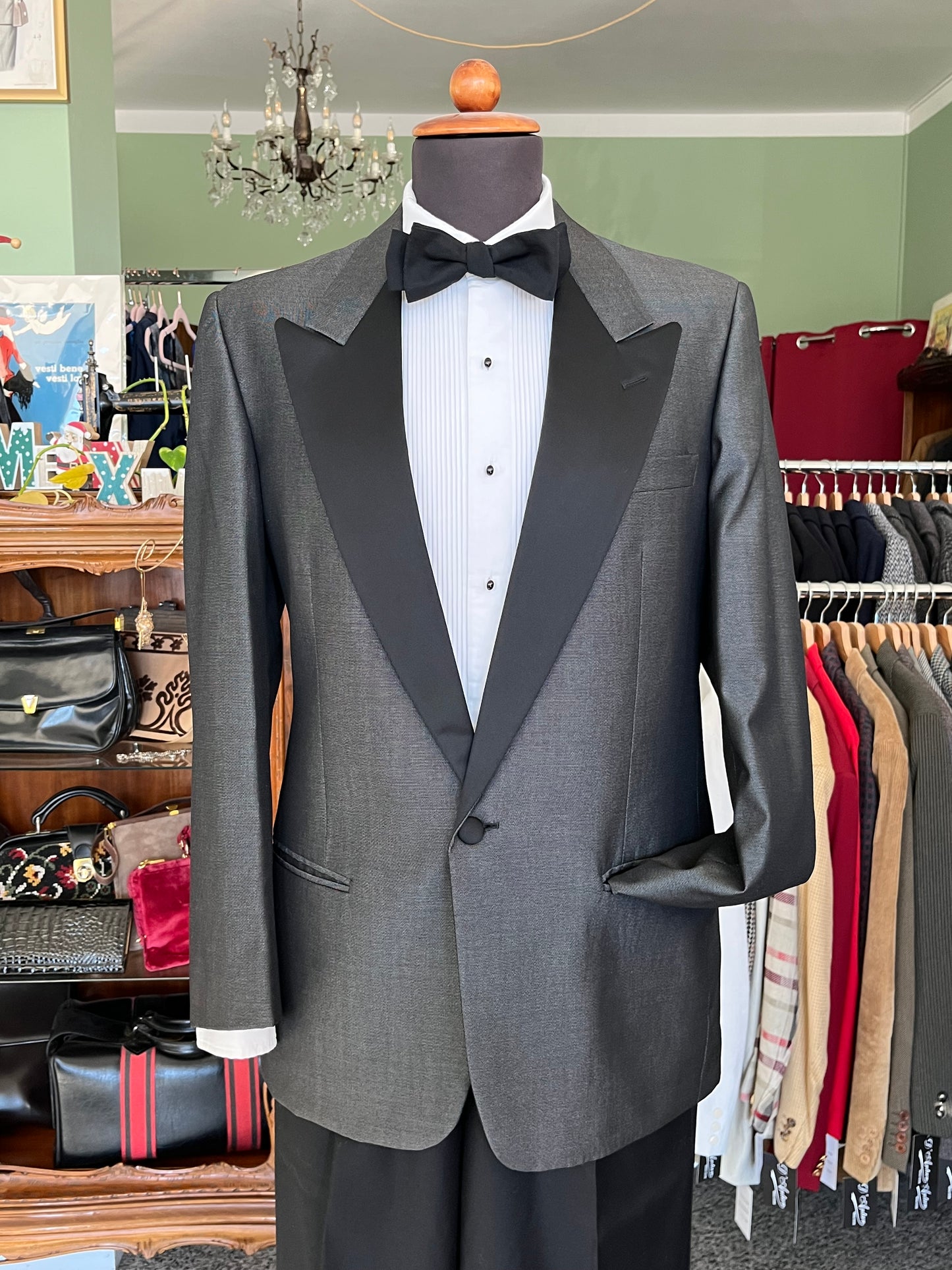 Smoking spezzato anni ‘80 tg. 46-48