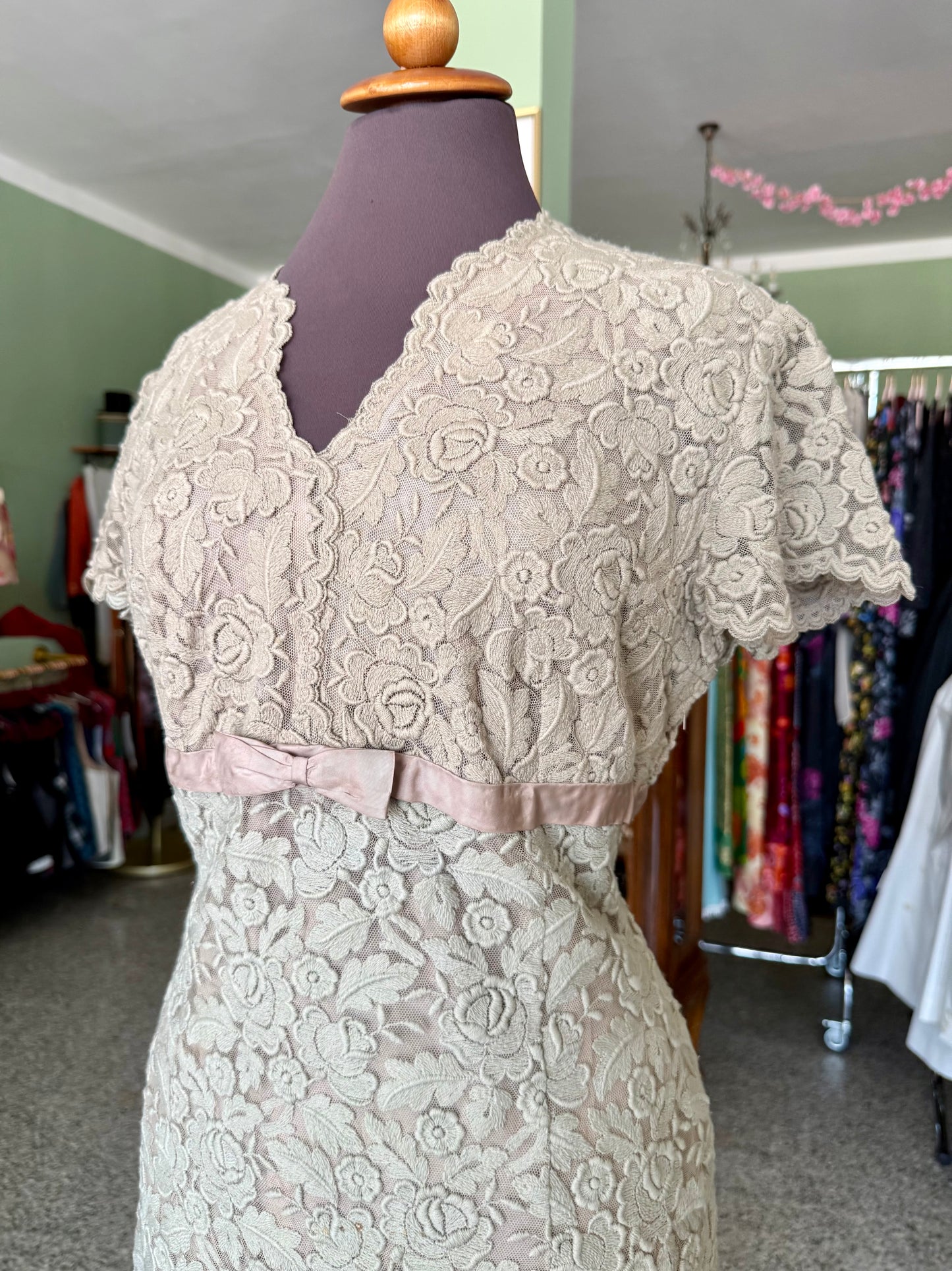 Abito in pizzo anni ‘60 - TG. 44 circa